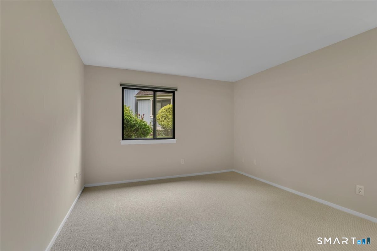 972 Heritage B Village Property Photo 20