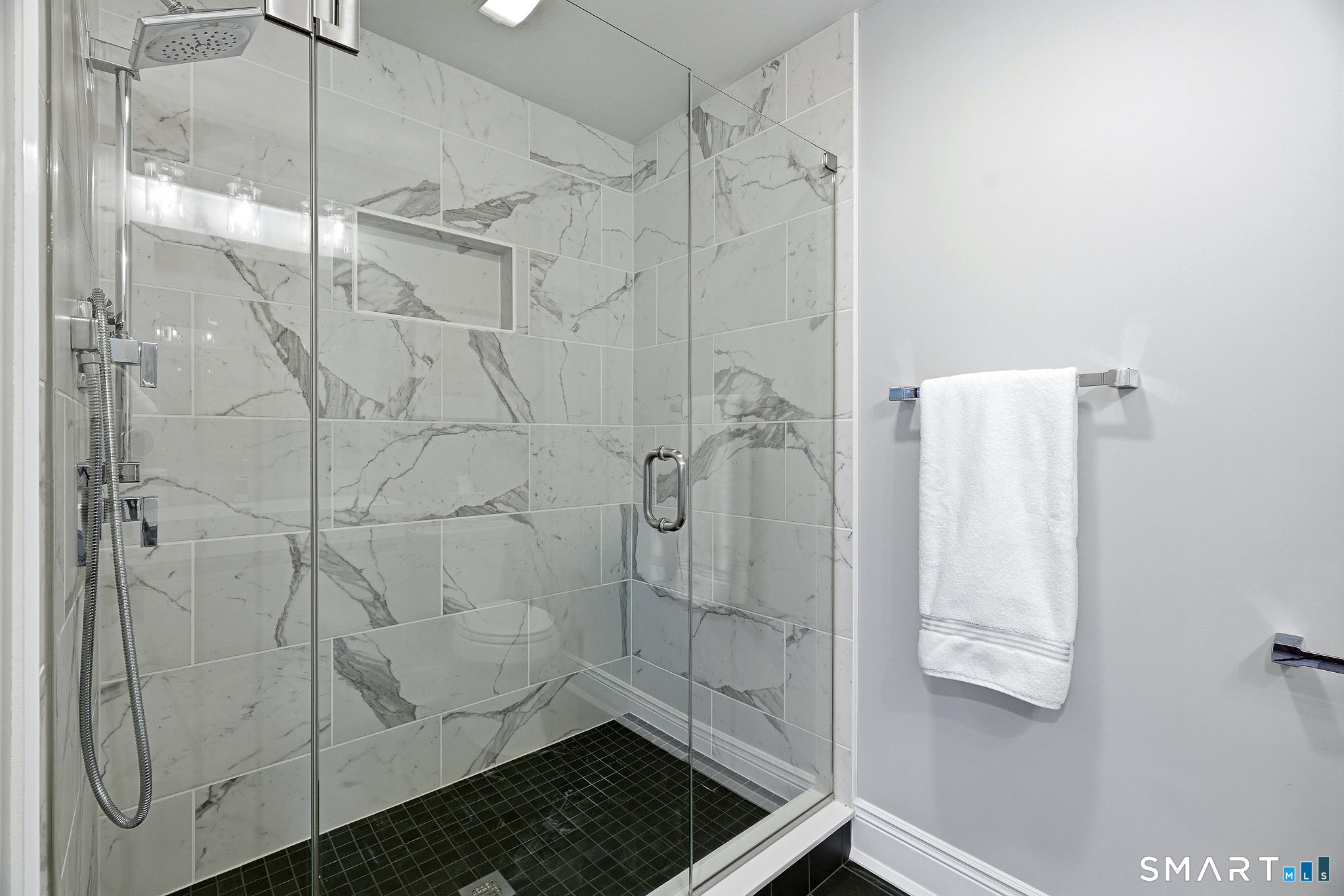 929 Pequot Avenue Property Photo 23