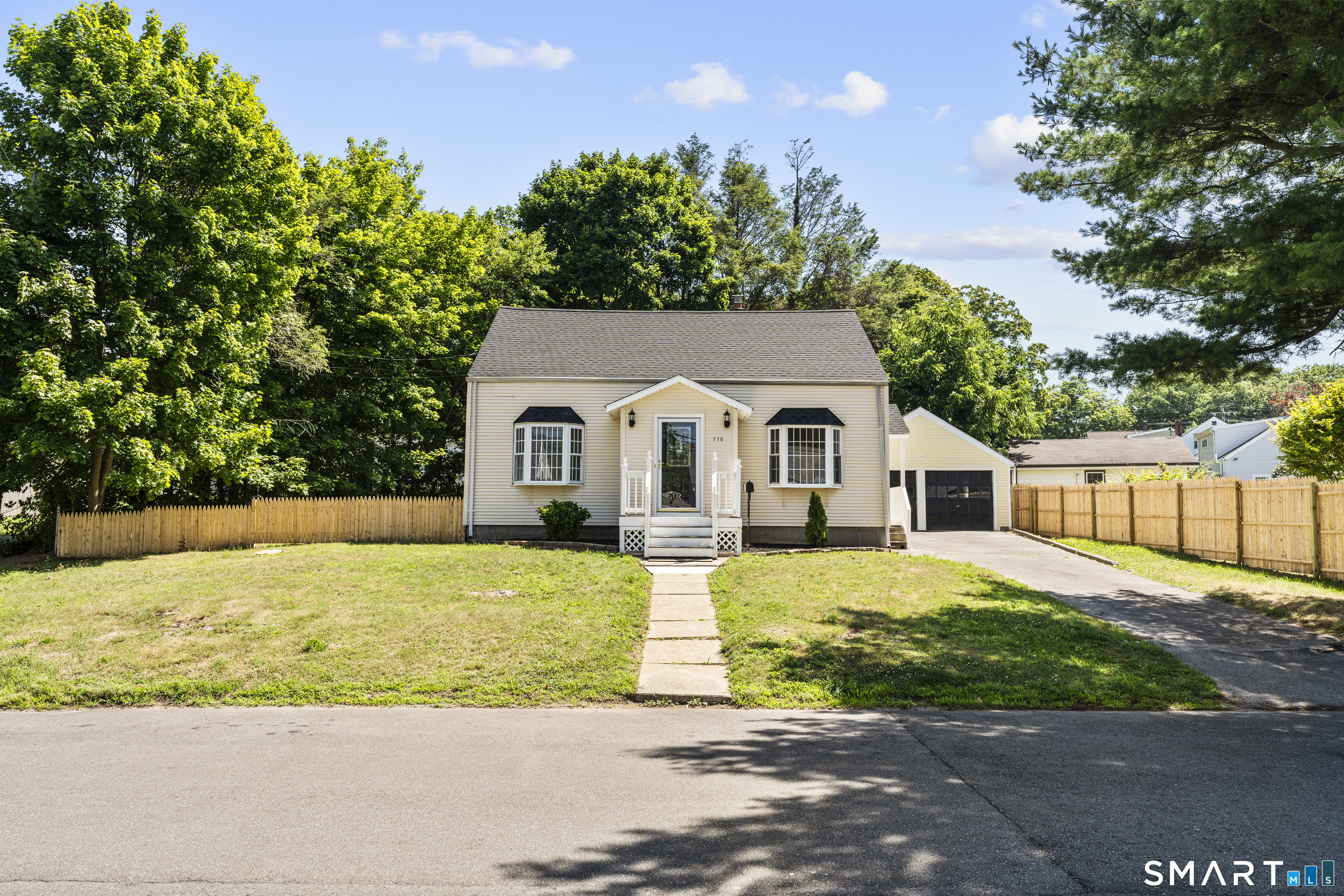 110 Minturn Road Property Photo 1