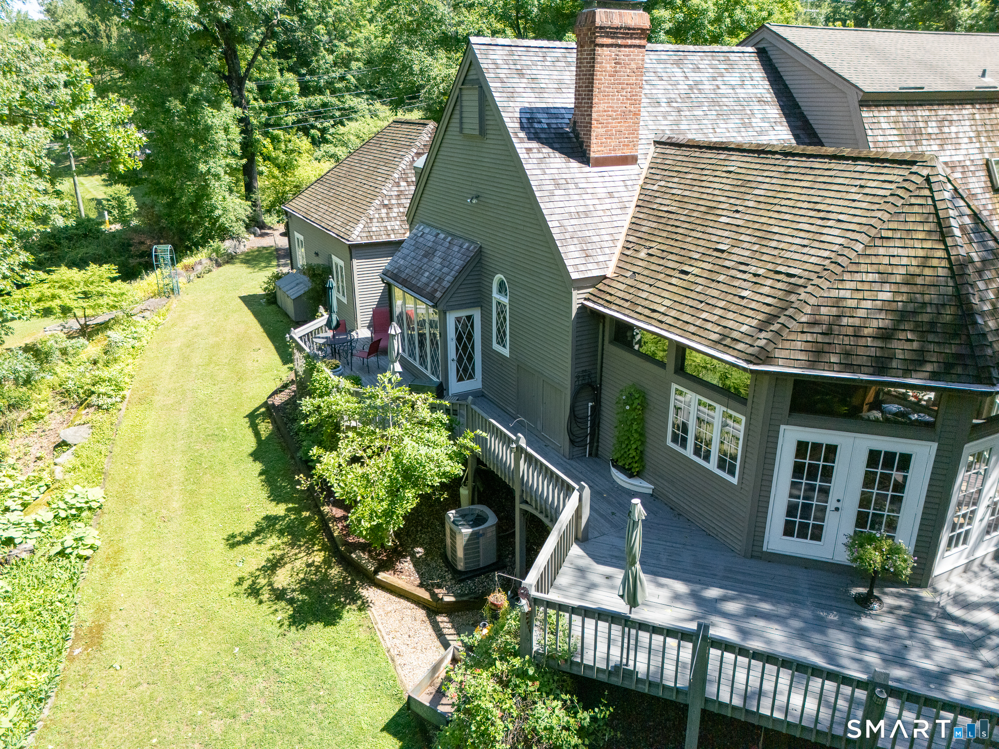 82 Taunton Hill Road Property Photo 3