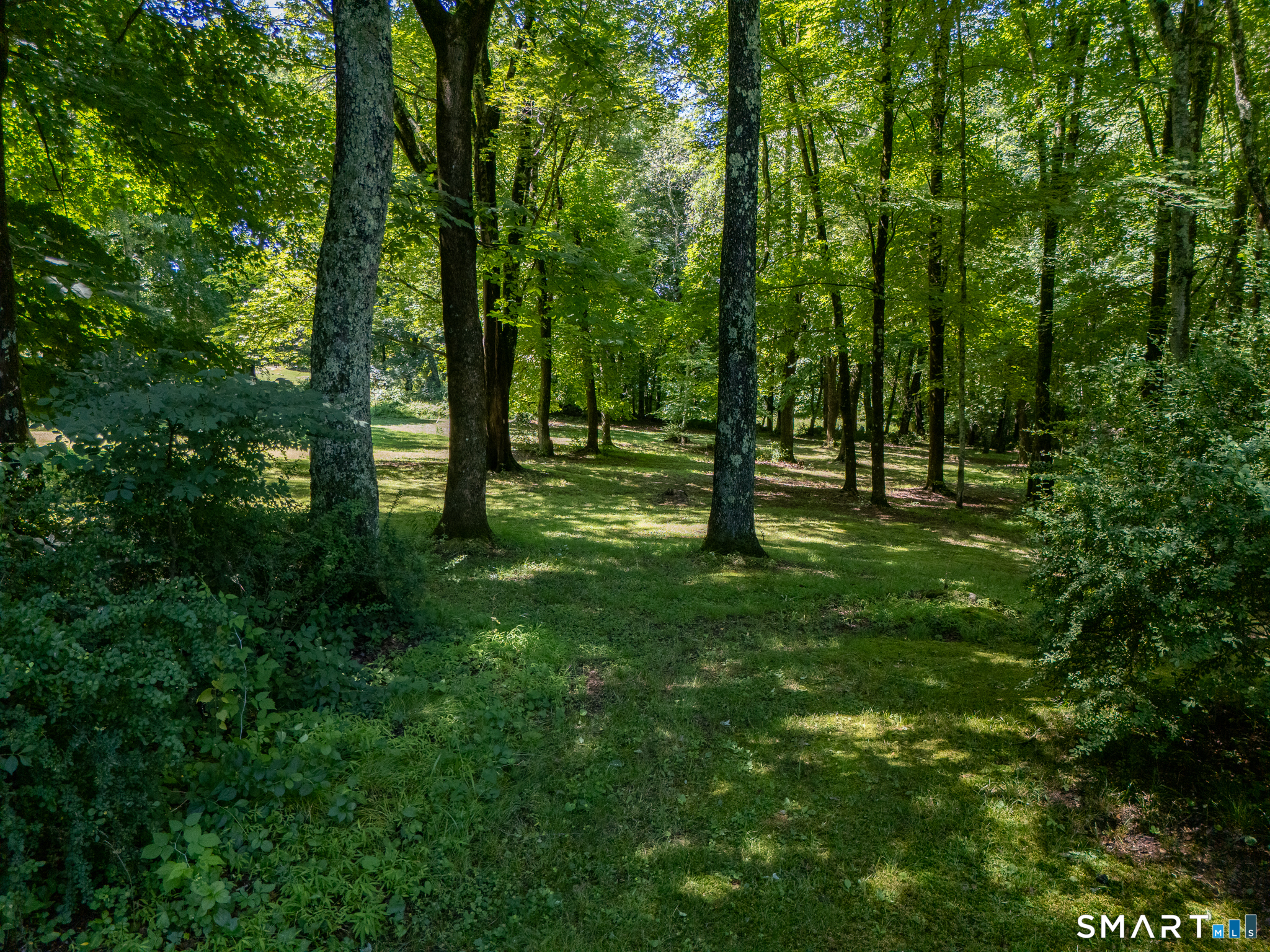 82 Taunton Hill Road Property Photo 9