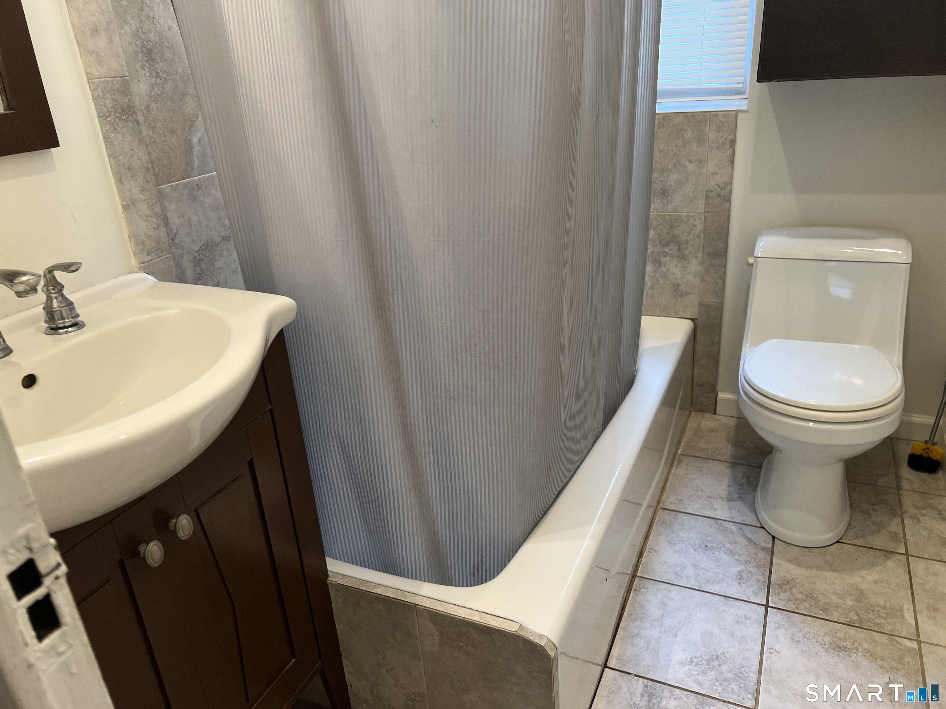 132 Summer 1d Street Property Photo 16