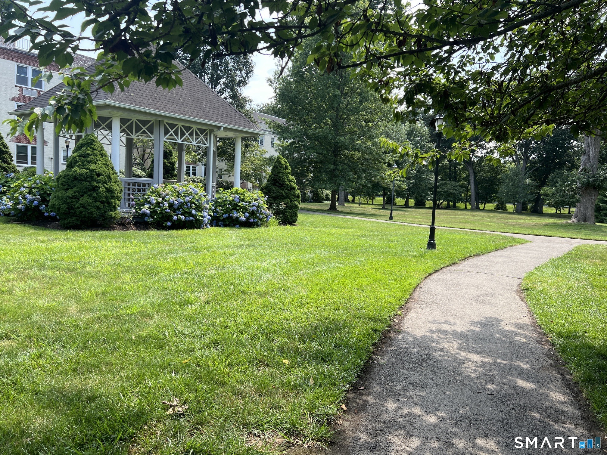 132 Summer 1d Street Property Photo 22