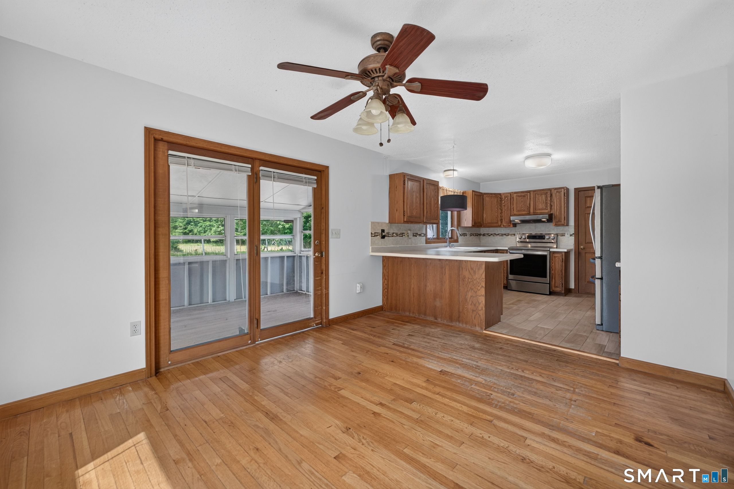 7 Massapeag Point Road Property Photo 11