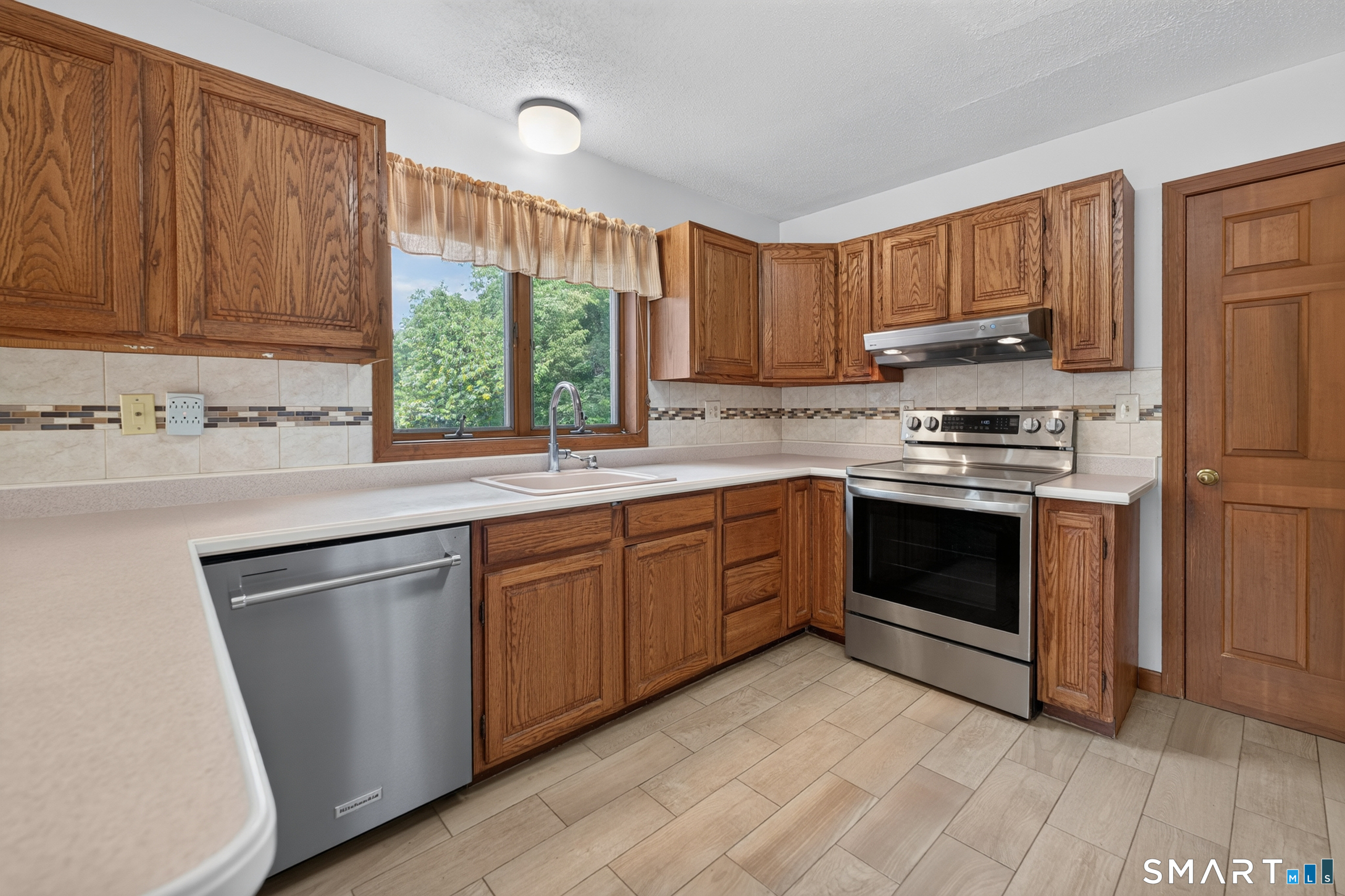 7 Massapeag Point Road Property Photo 12