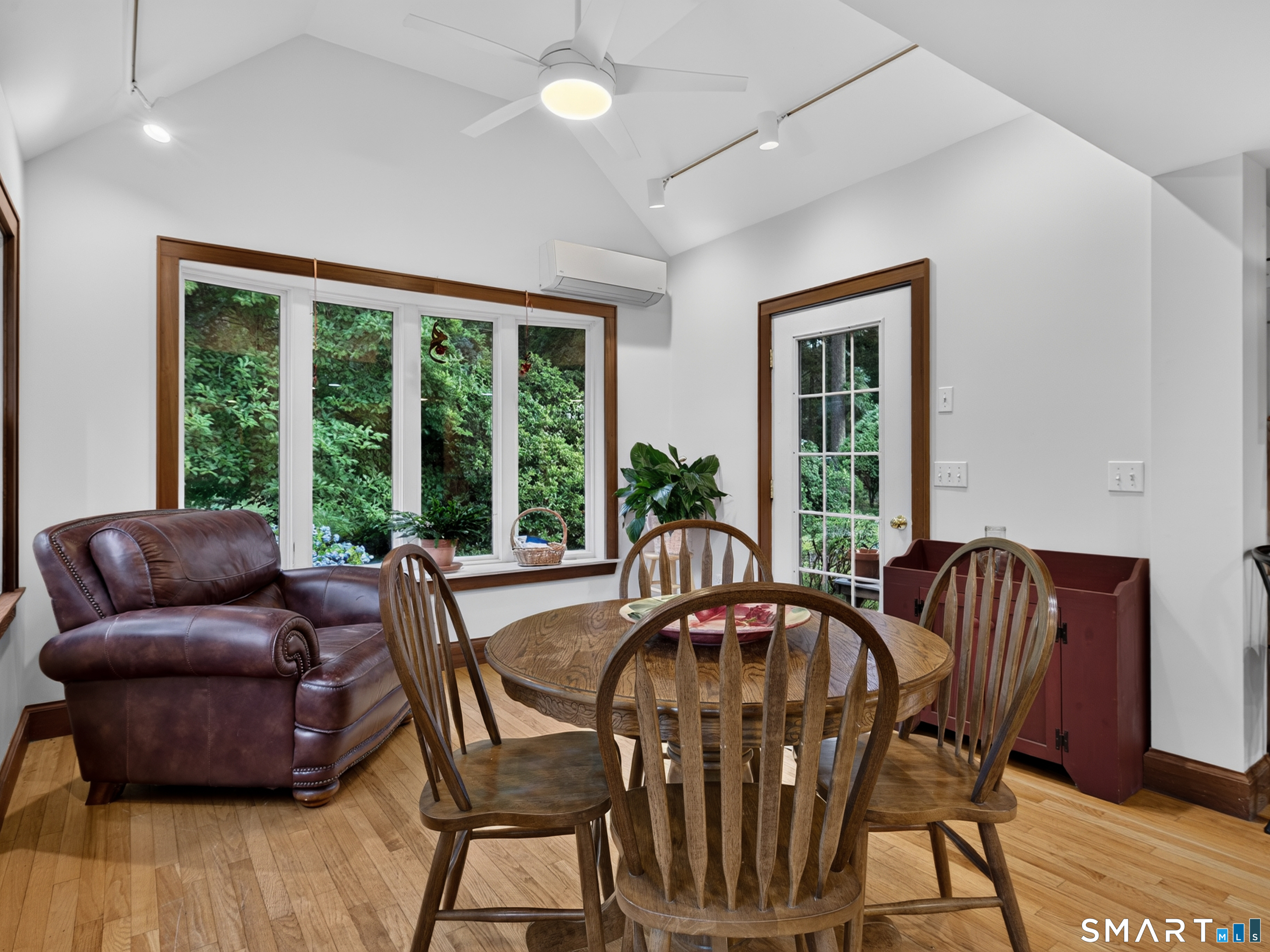 170 Dennison Road Property Photo 7