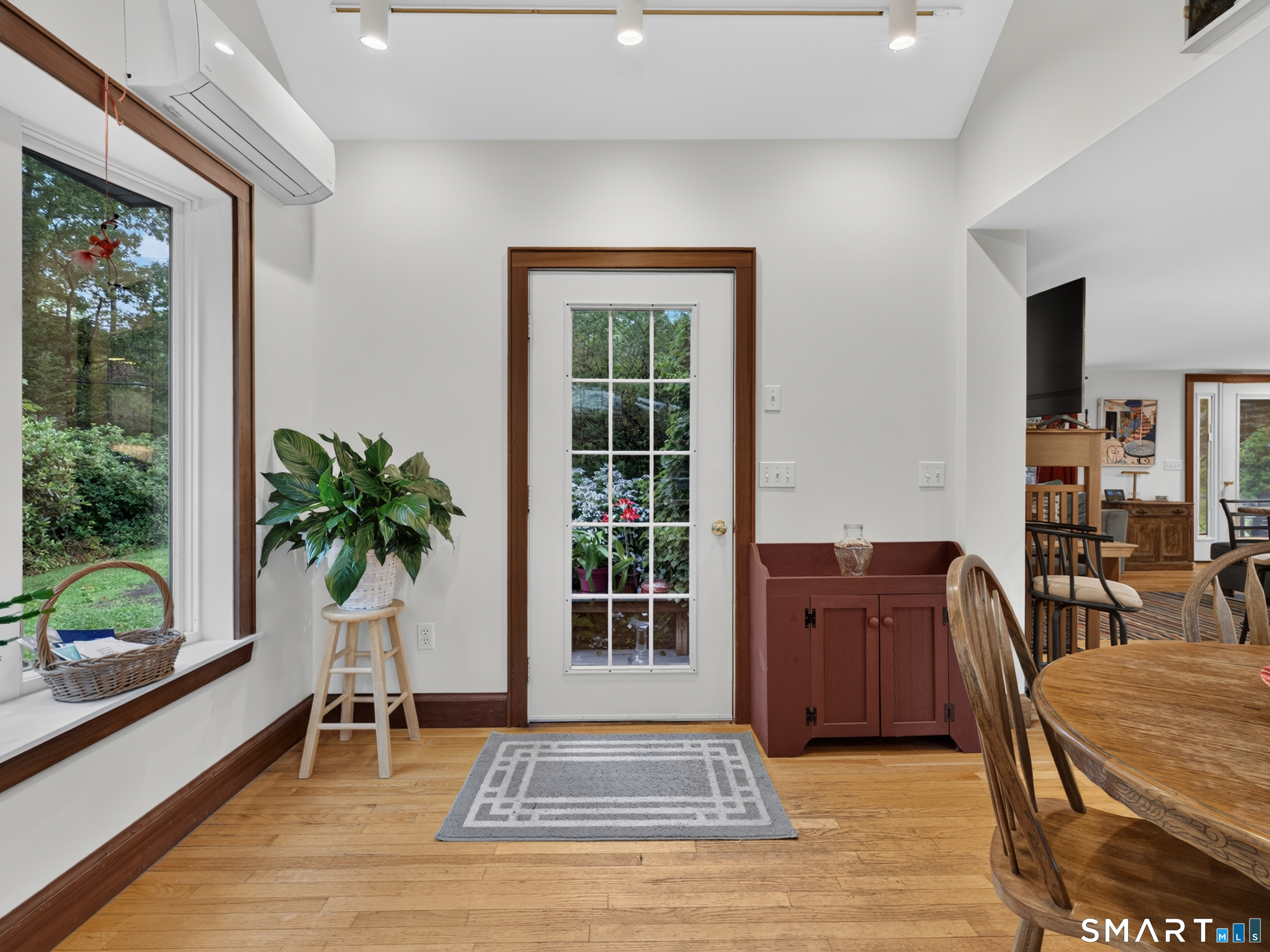 170 Dennison Road Property Photo 8