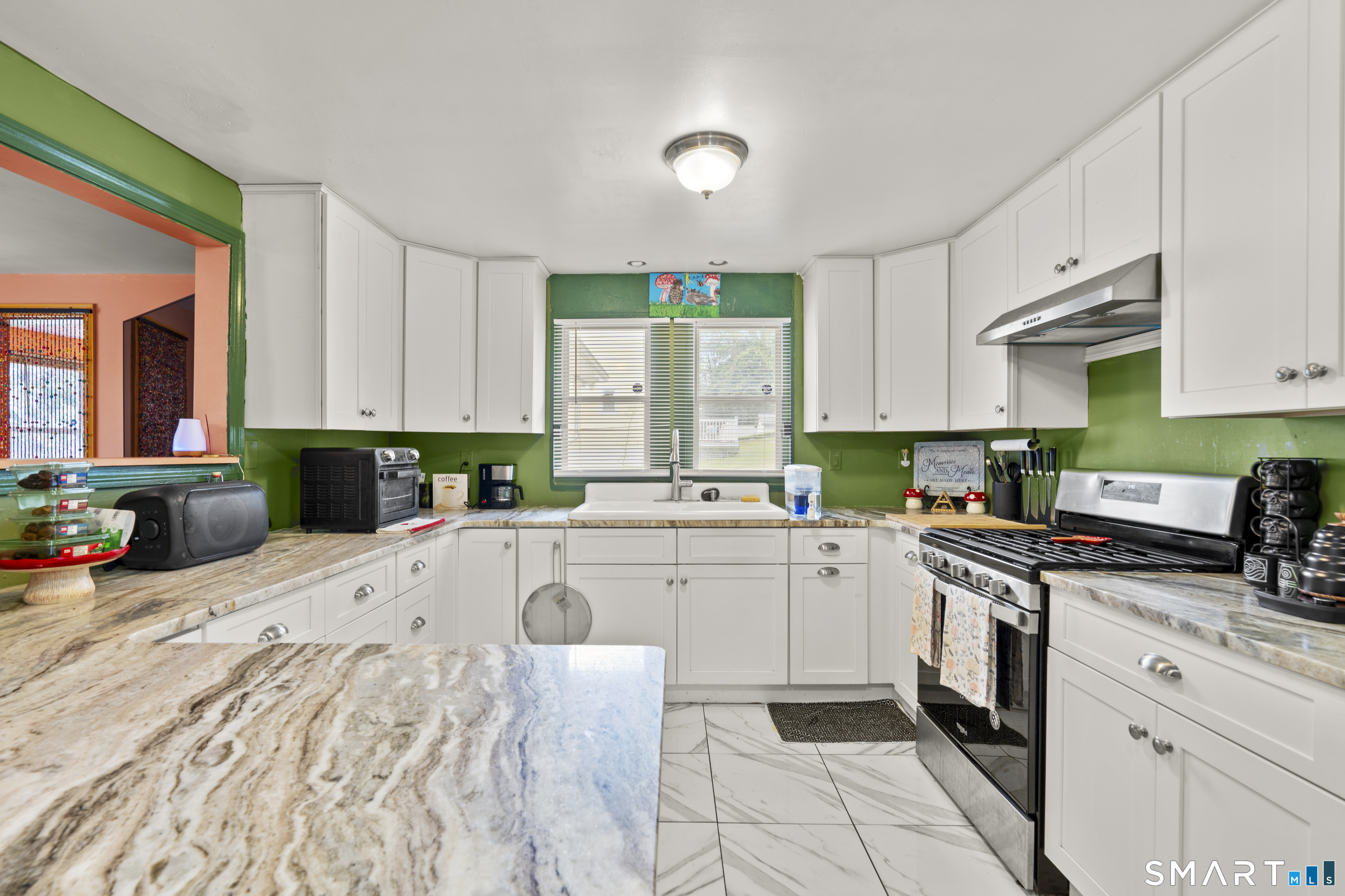 17 Southview Street Property Photo 6