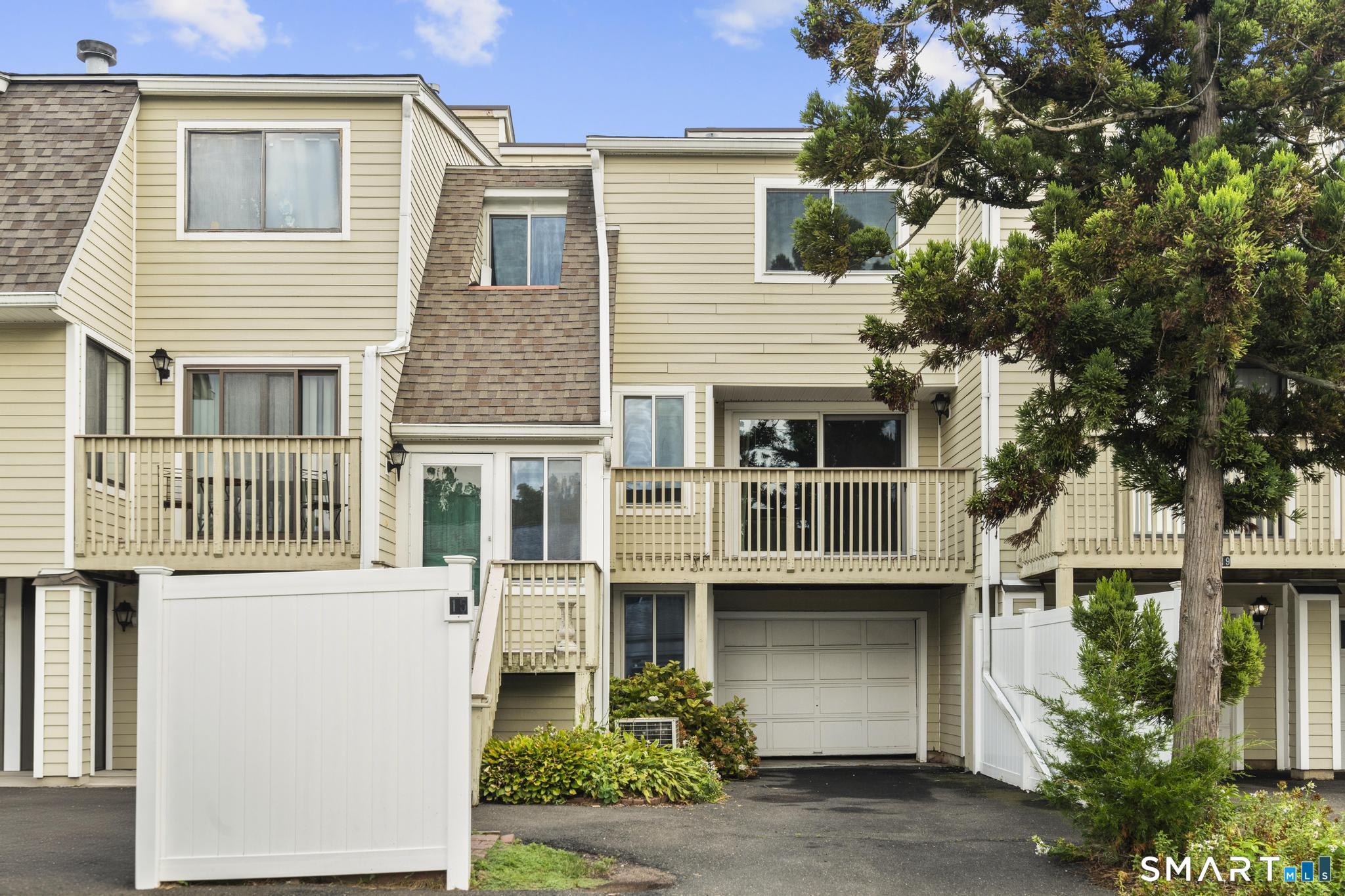 15 Peddlars 15 Drive Property Photo 1