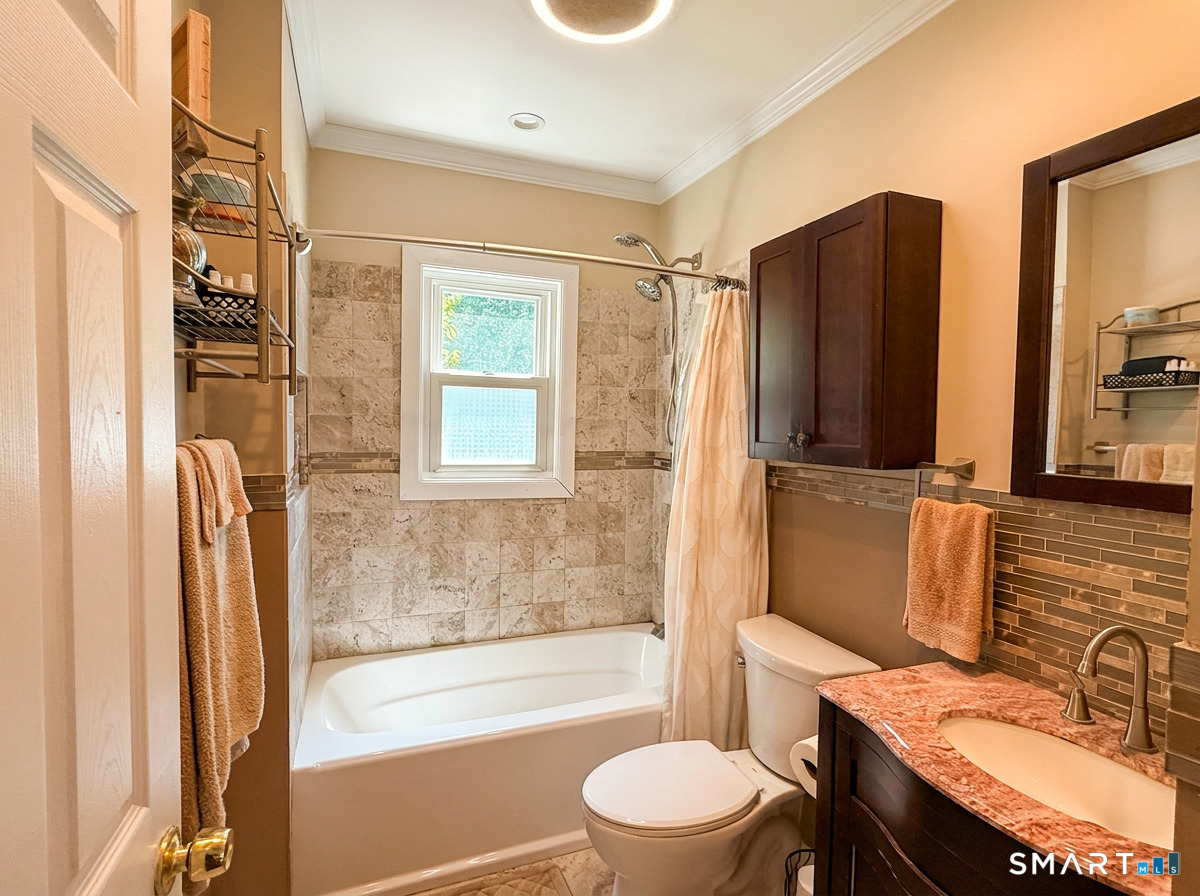 33 Salem Road Property Photo 10