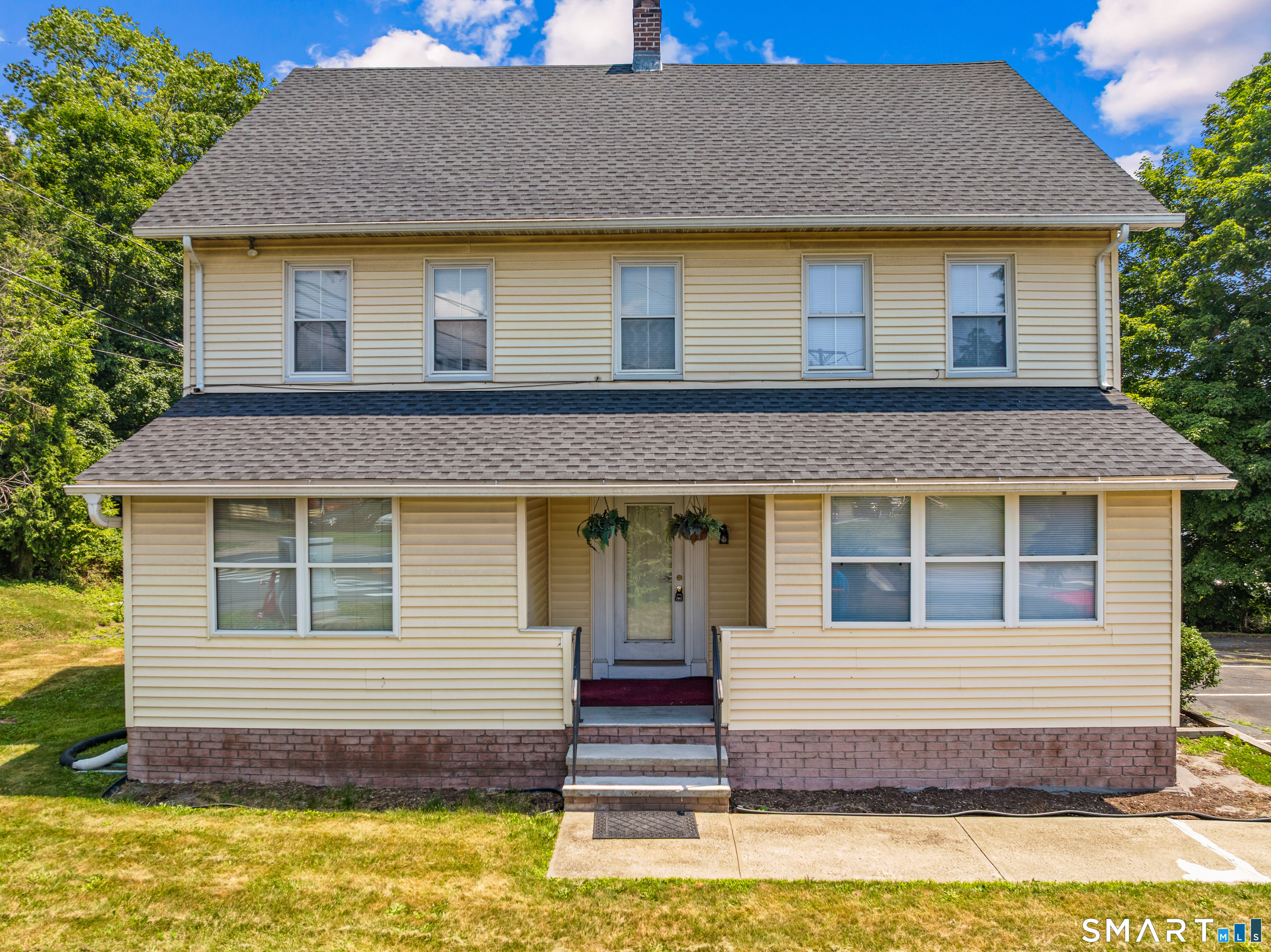 85 School Ground Road Property Photo 1