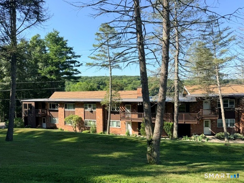 264 Lyman 1-1 Road Property Photo 1