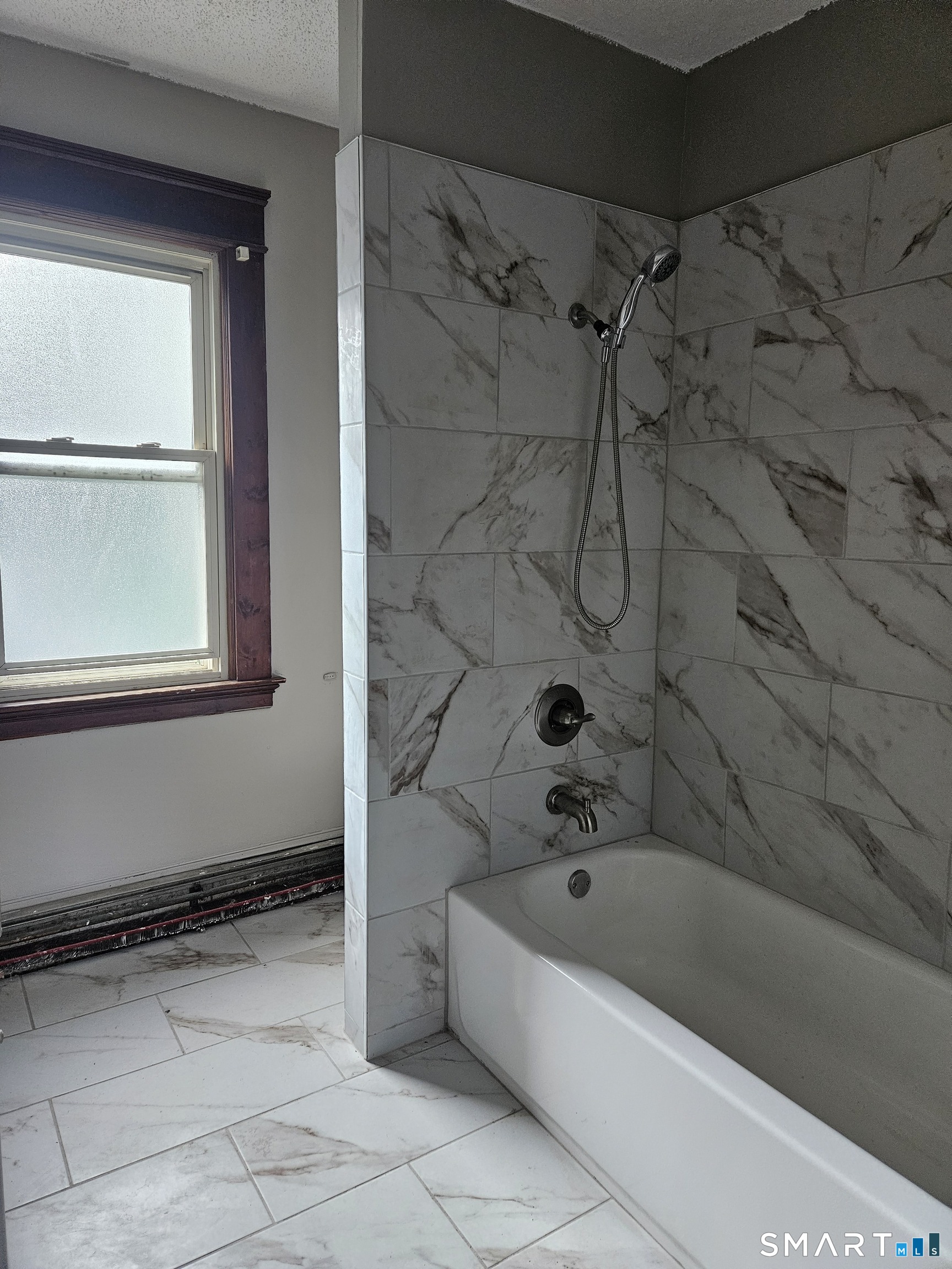 48 Poplar Street Property Photo 6
