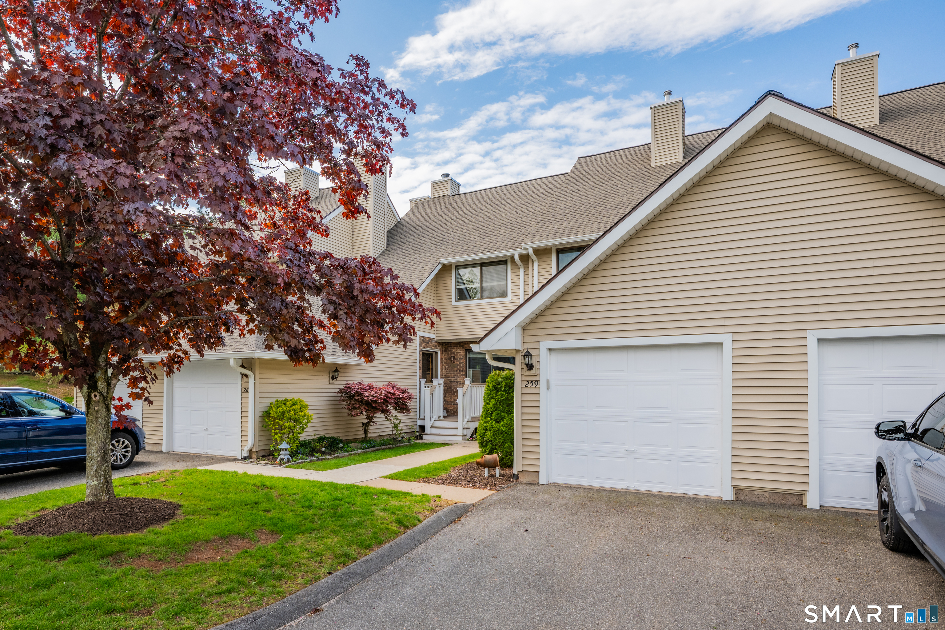 259 Foxboro 259 Drive Property Photo 1