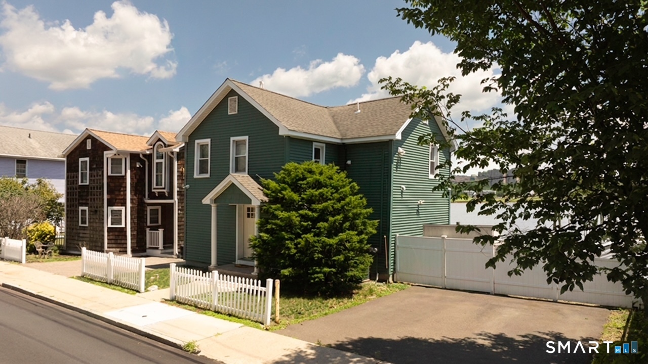329 Front Street Property Photo 1