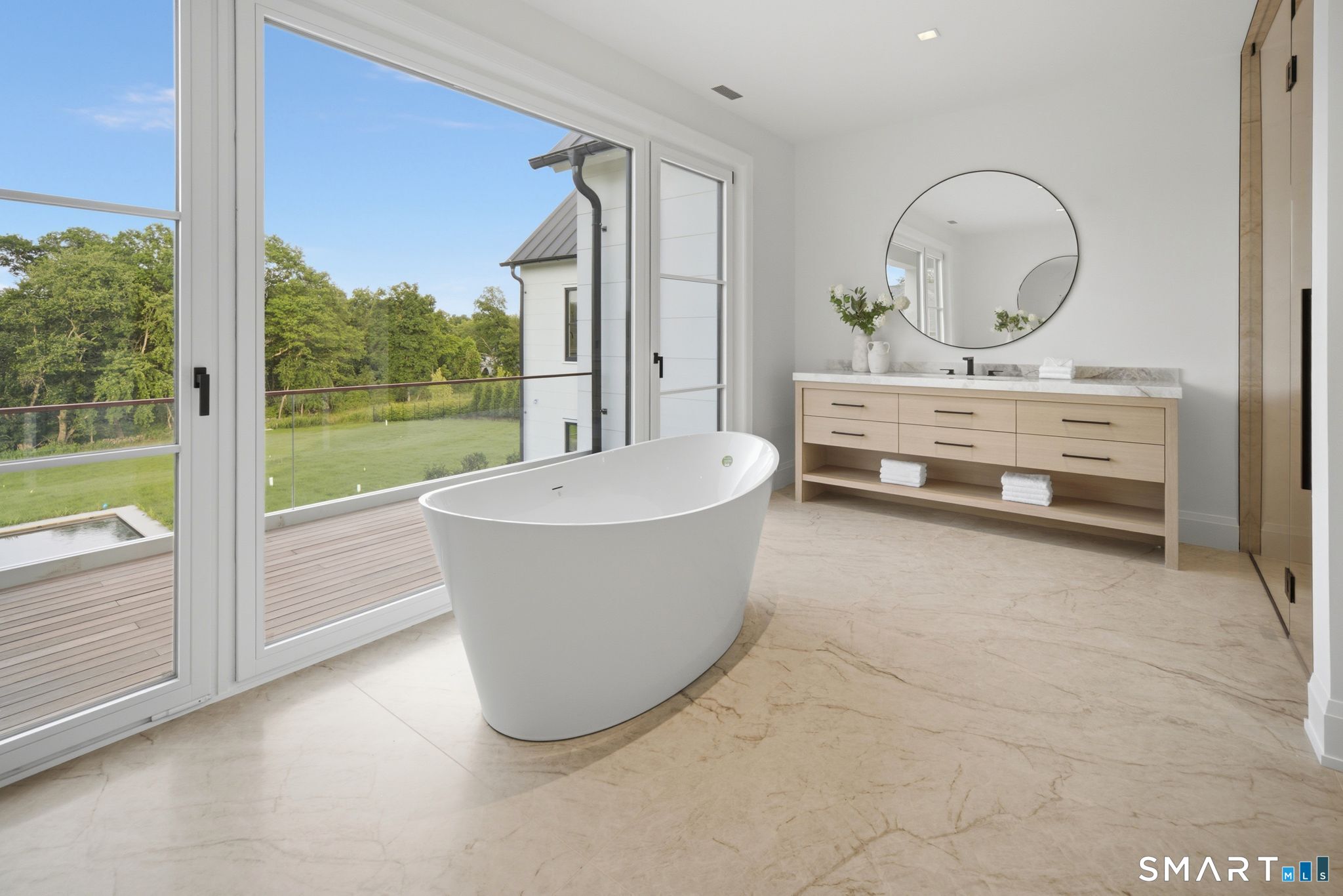 10 Beltas Farm Lane Property Photo 33