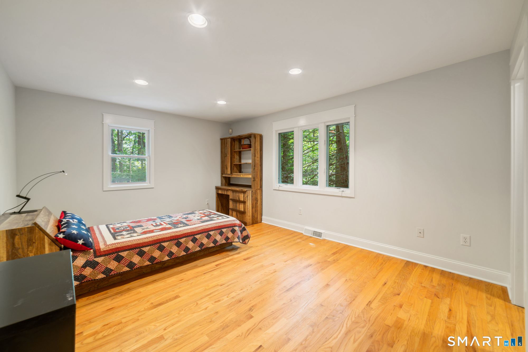 17 Bradley Lane Property Photo 13