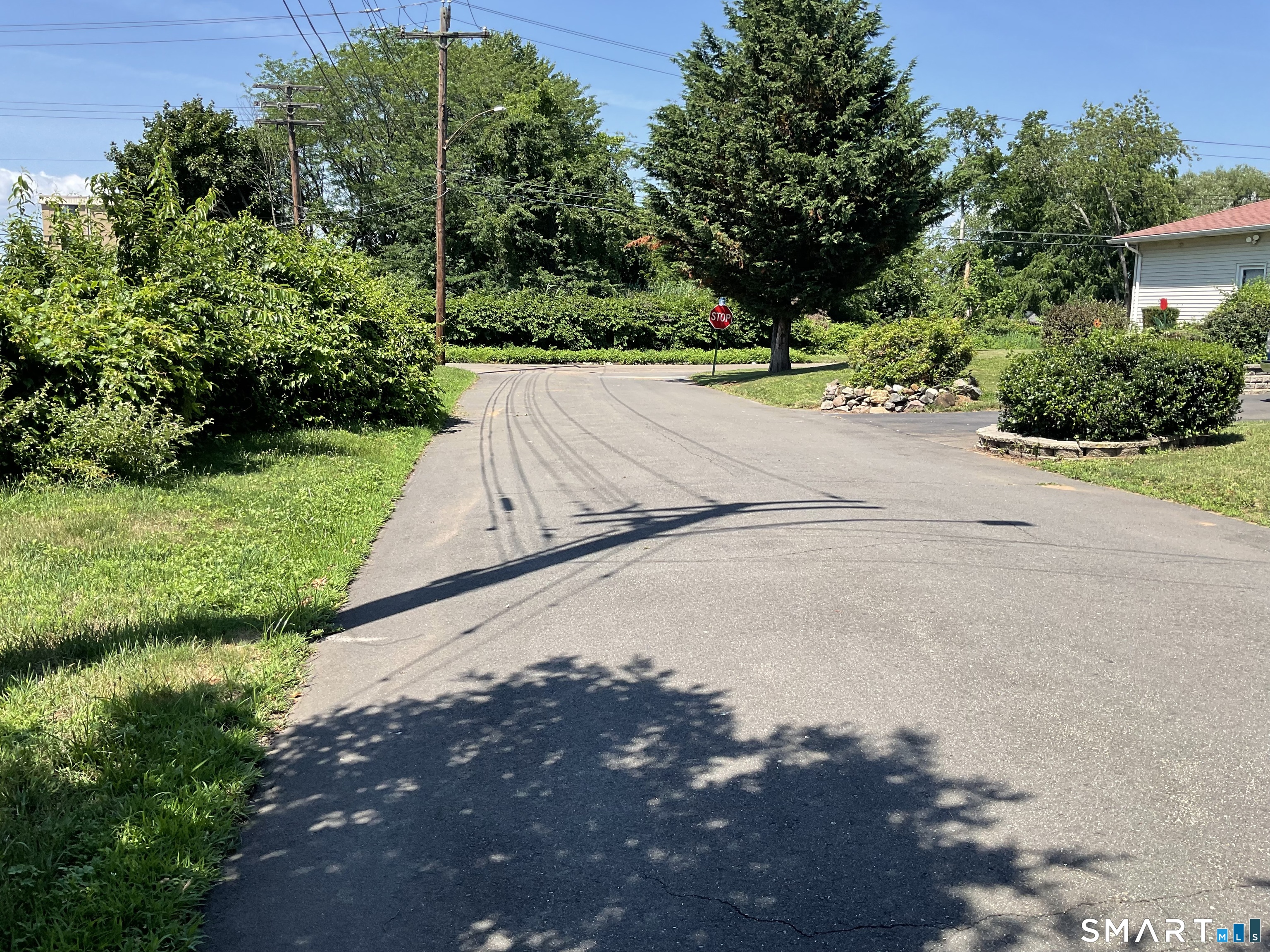 61 Rockview Road Property Photo 3