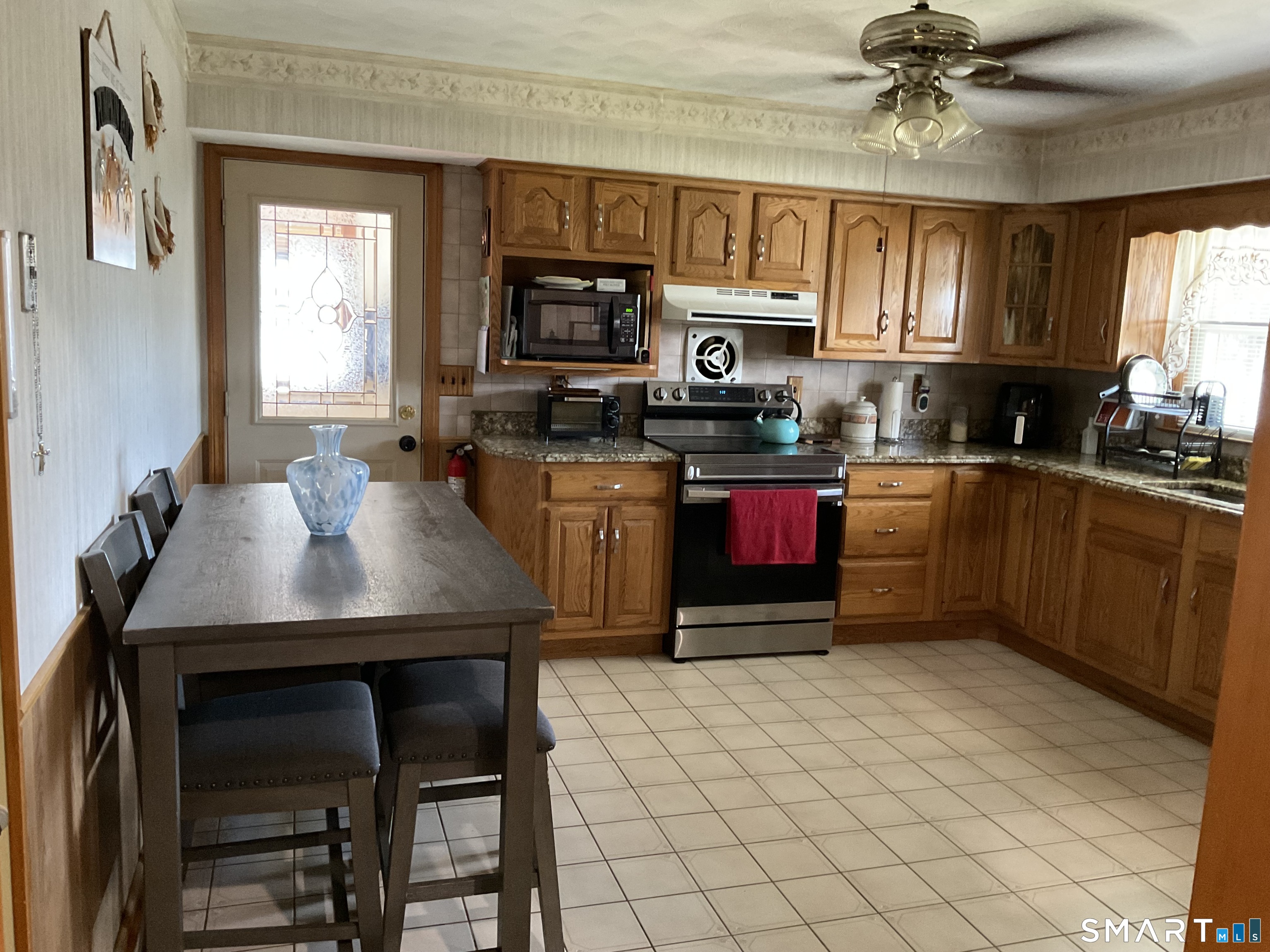 61 Rockview Road Property Photo 10