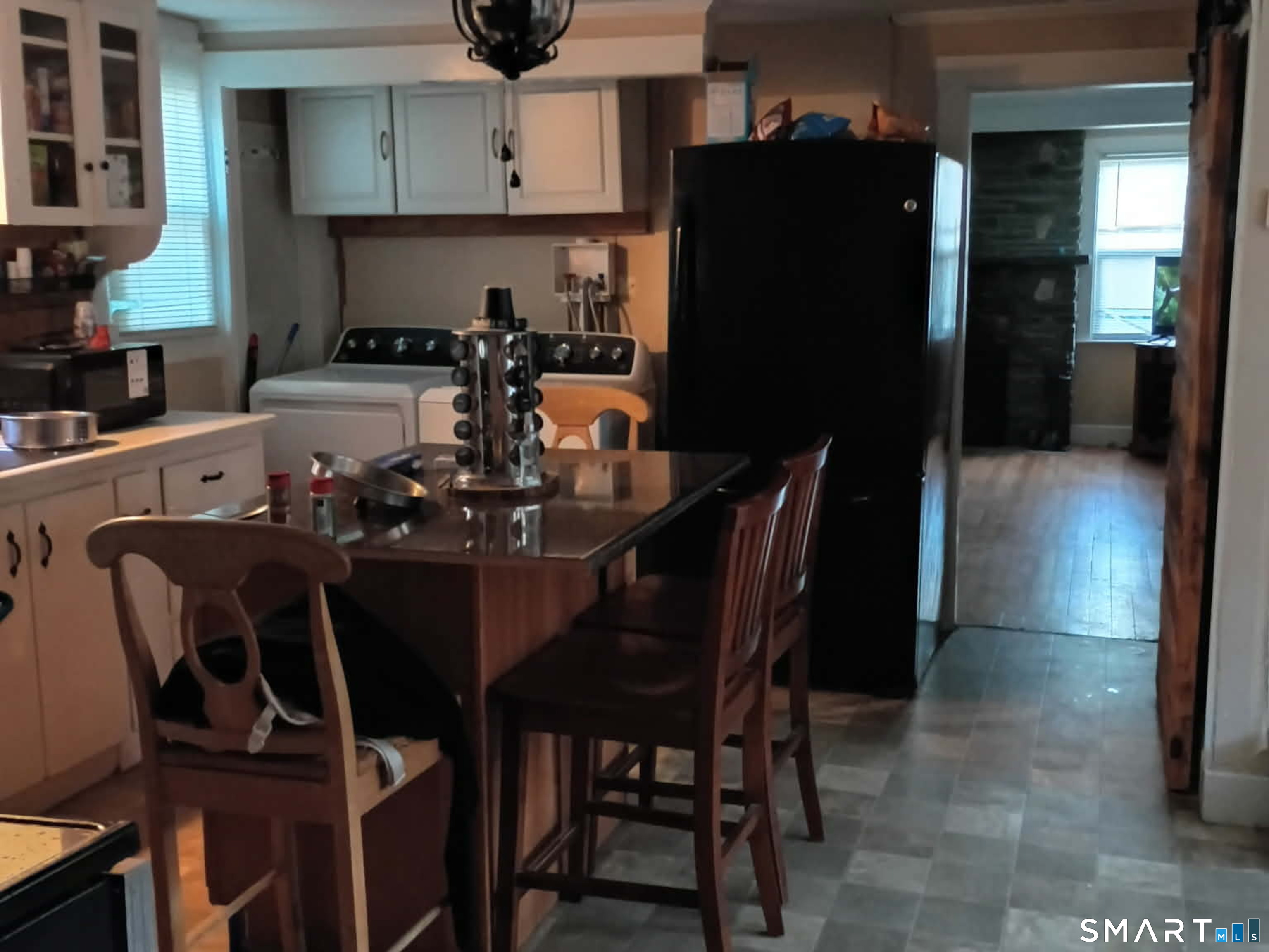 1147 Plainfield Pike Property Photo 8