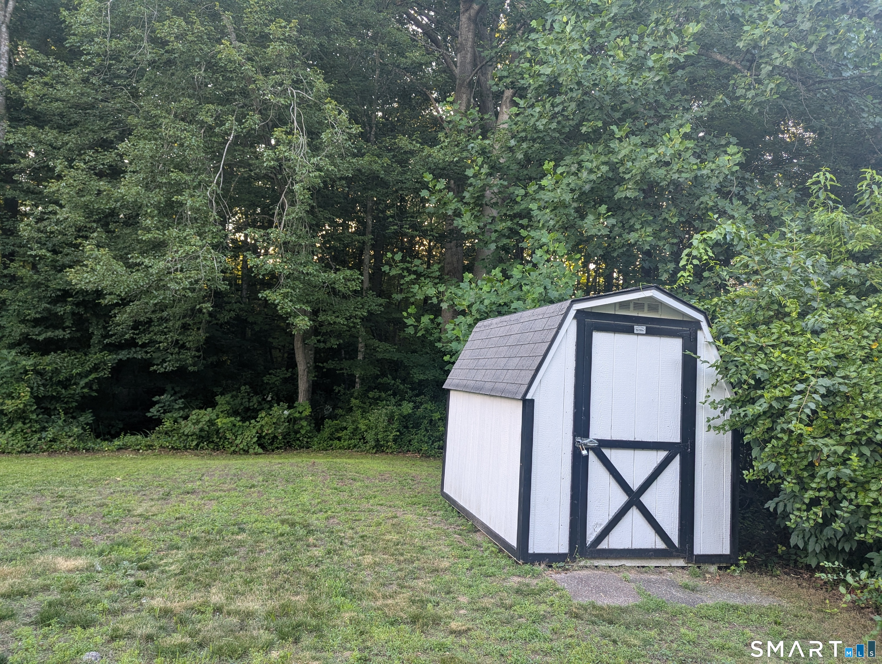 11 Old Forge Road Property Photo 3