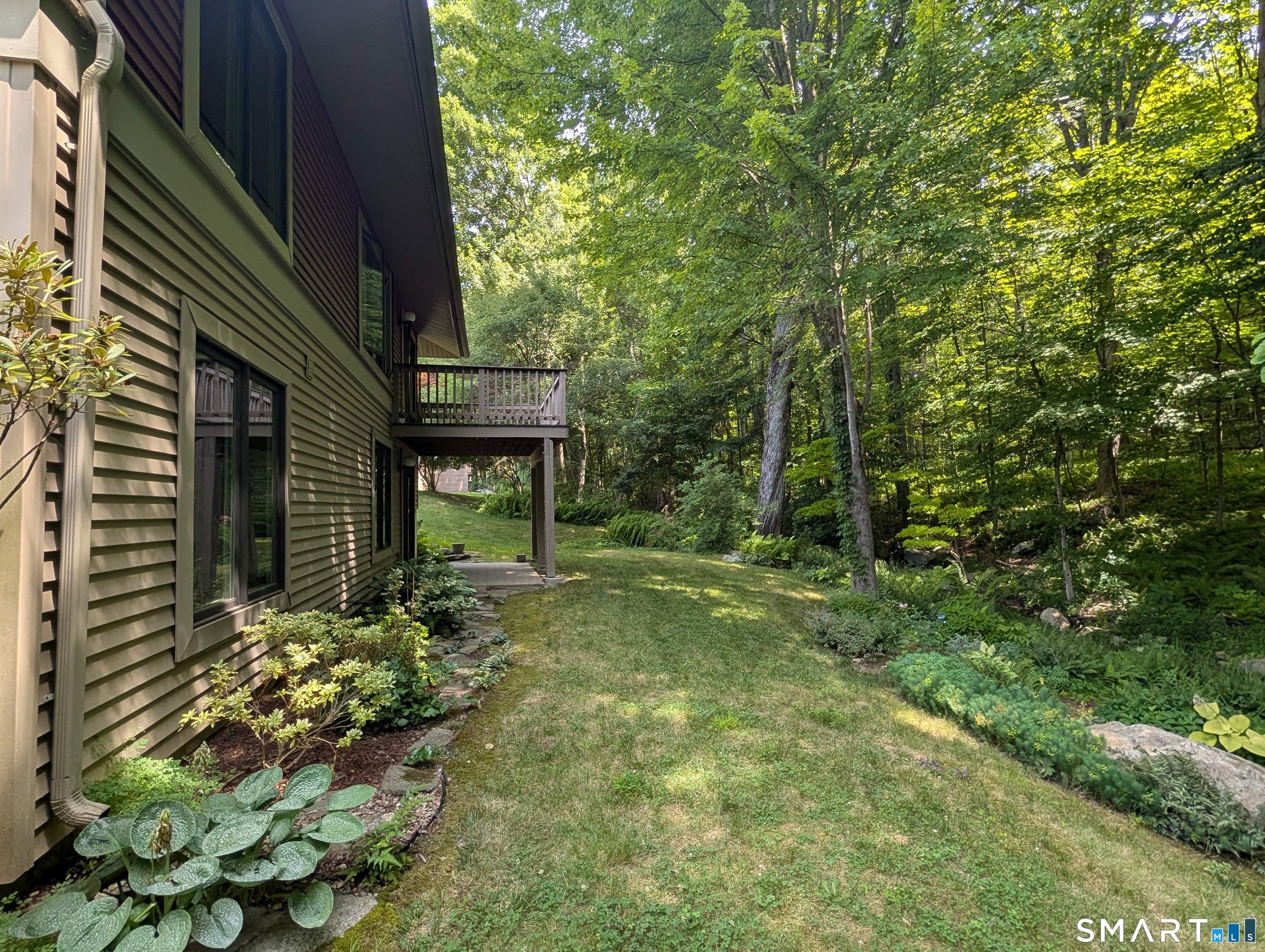 8 Sycamore A Drive Property Photo 6