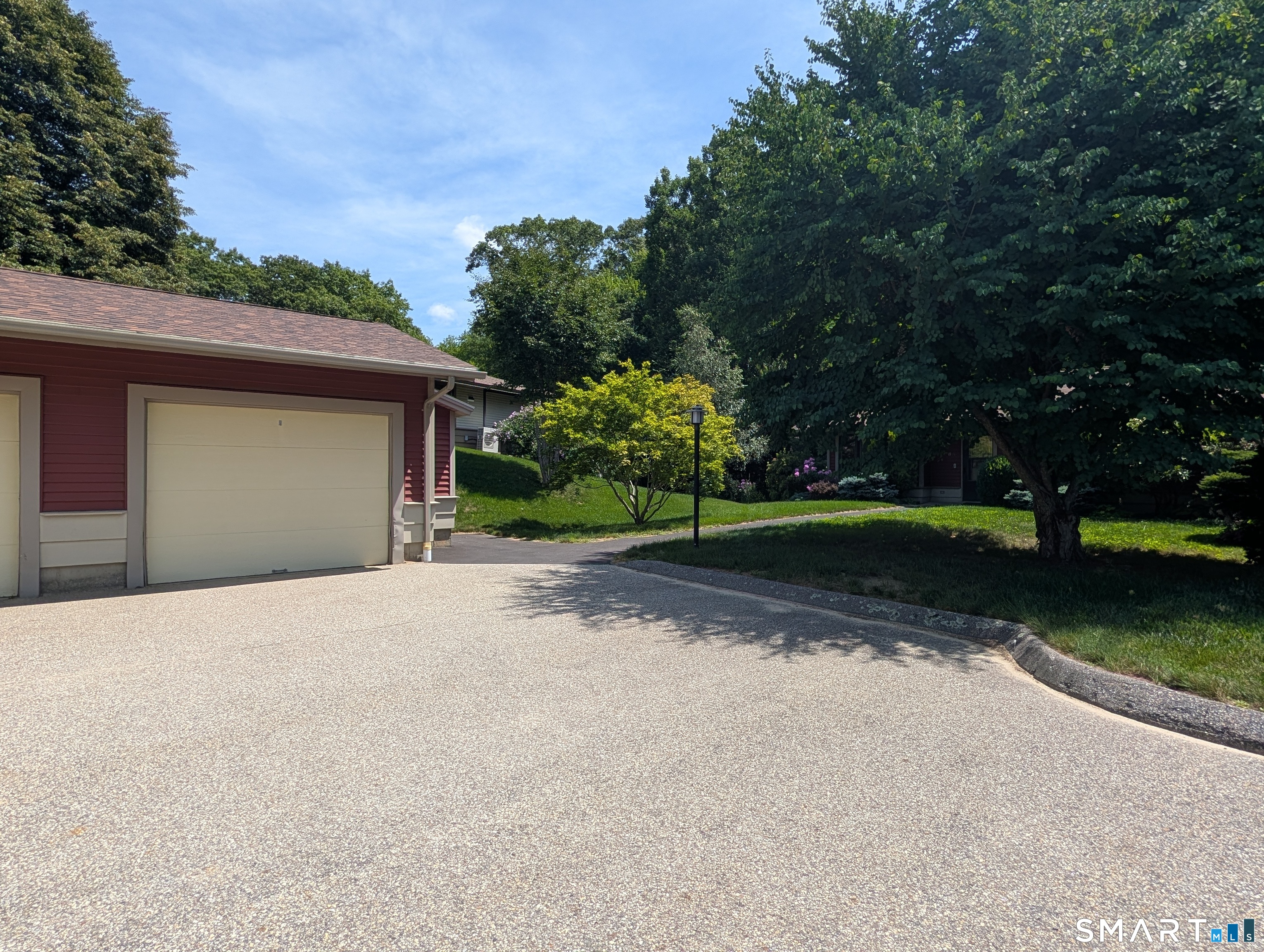 8 Sycamore A Drive Property Photo 10
