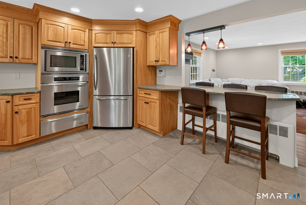 50 Woodridge Circle Property Photo 6