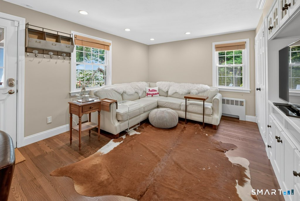 50 Woodridge Circle Property Photo 8