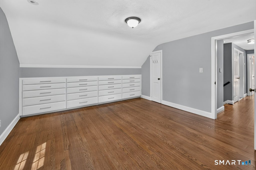 50 Woodridge Circle Property Photo 28