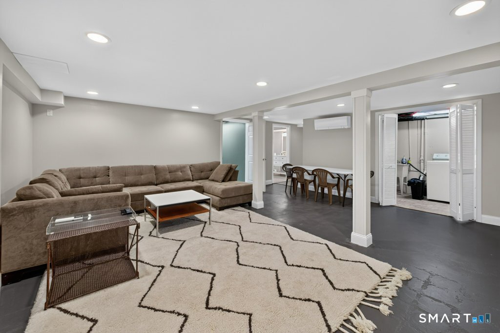 50 Woodridge Circle Property Photo 33