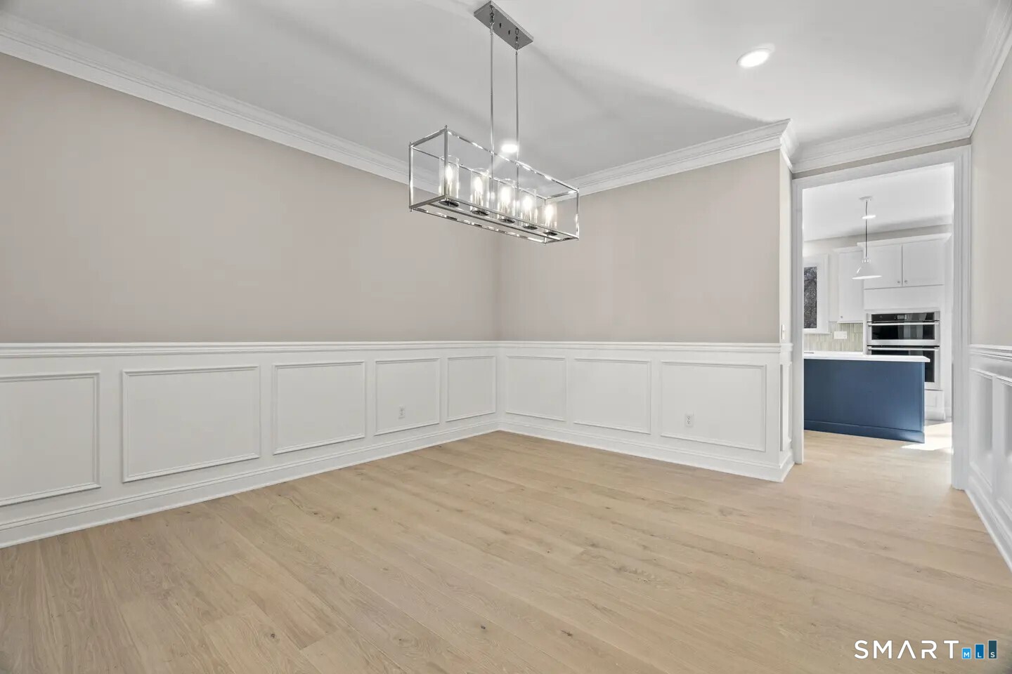 8 Twin Valley Road Property Photo 6