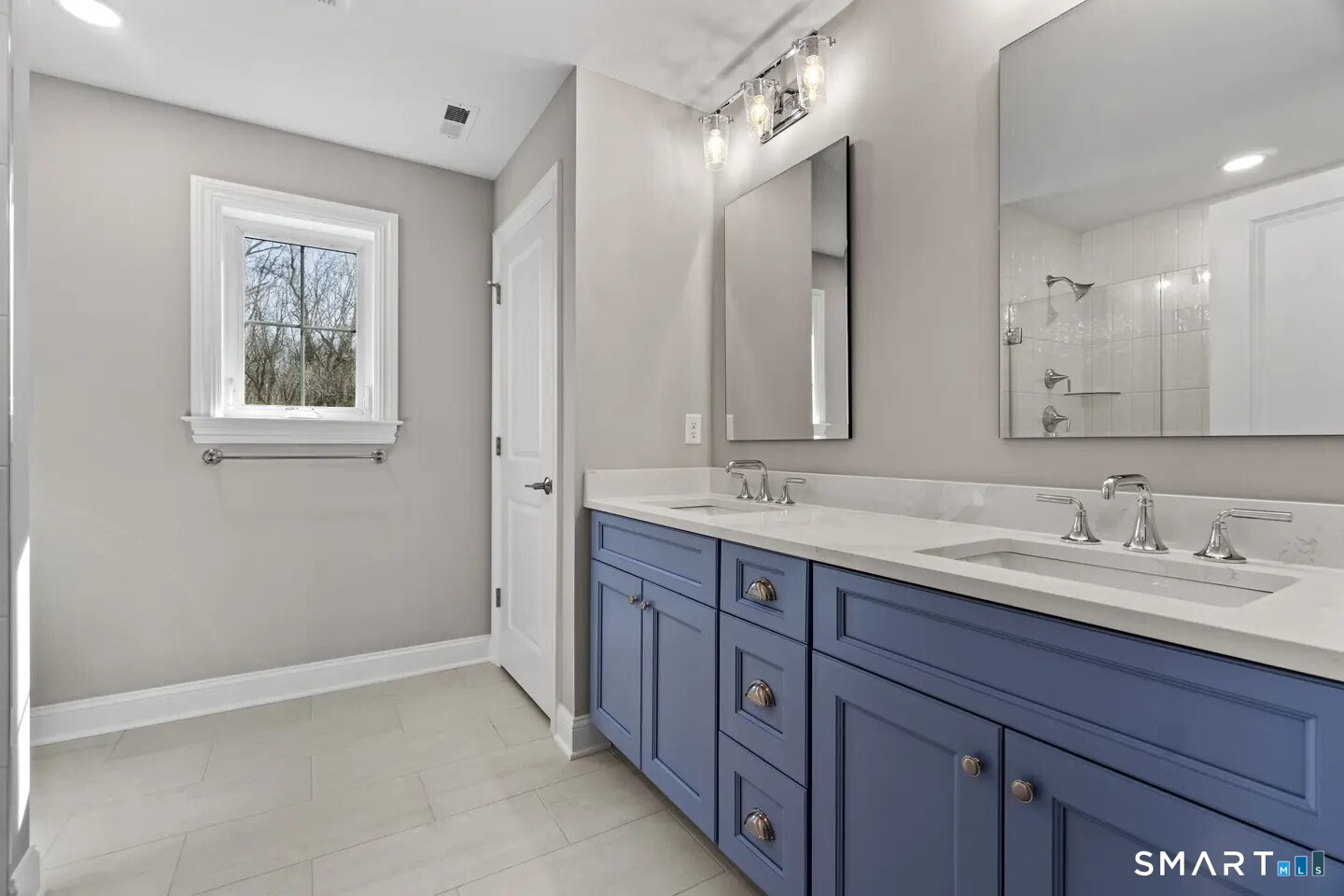8 Twin Valley Road Property Photo 16