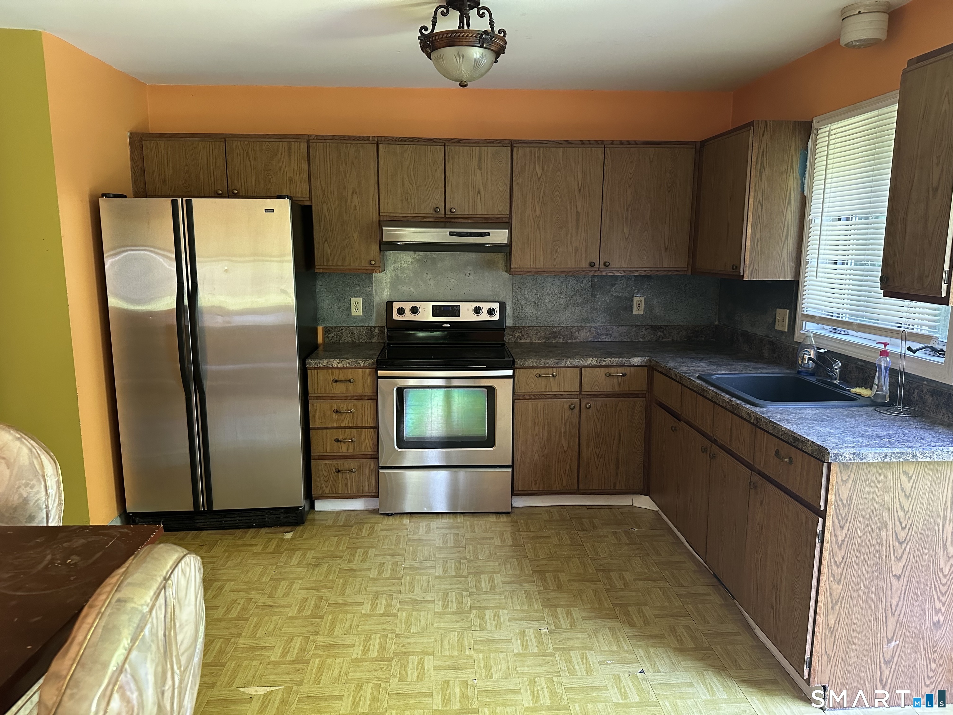 53 Vine Street Property Photo 3