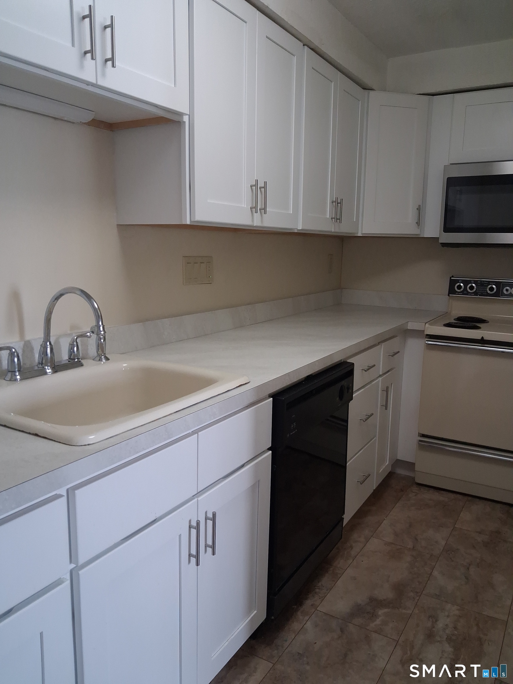 15 Hamre C Lane Property Photo 3