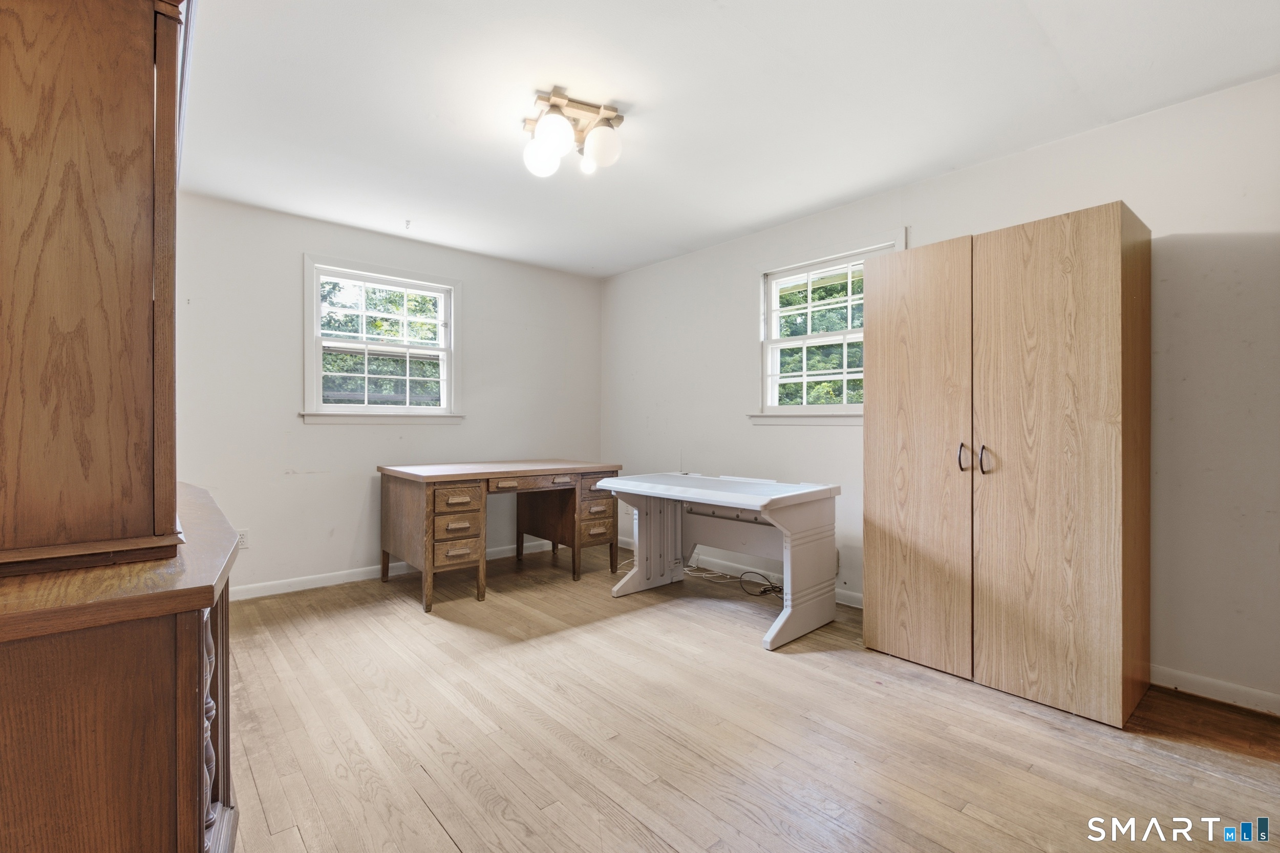 16 Floral Lane Property Photo 17