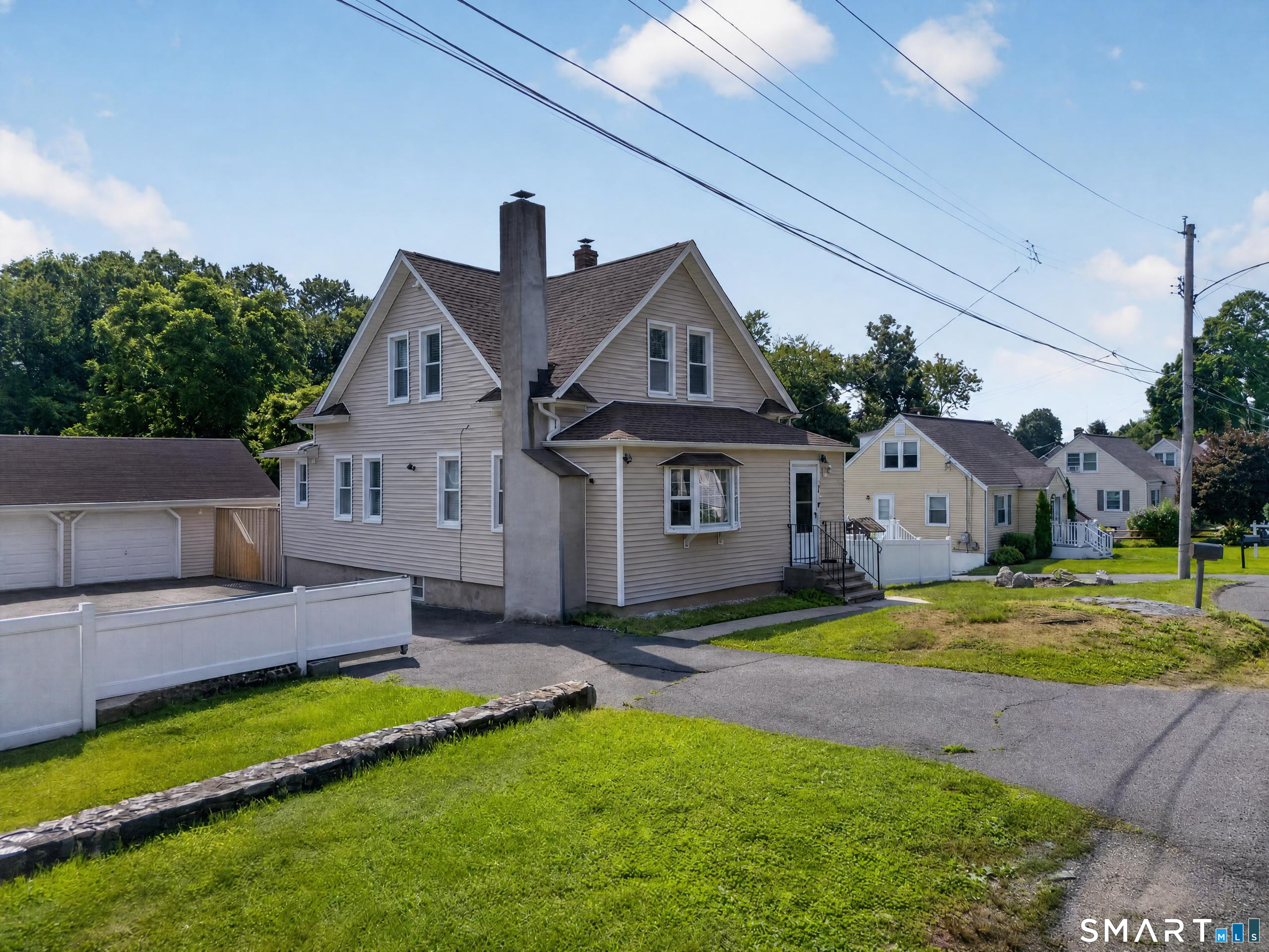 34 Lansing Avenue Property Photo 3