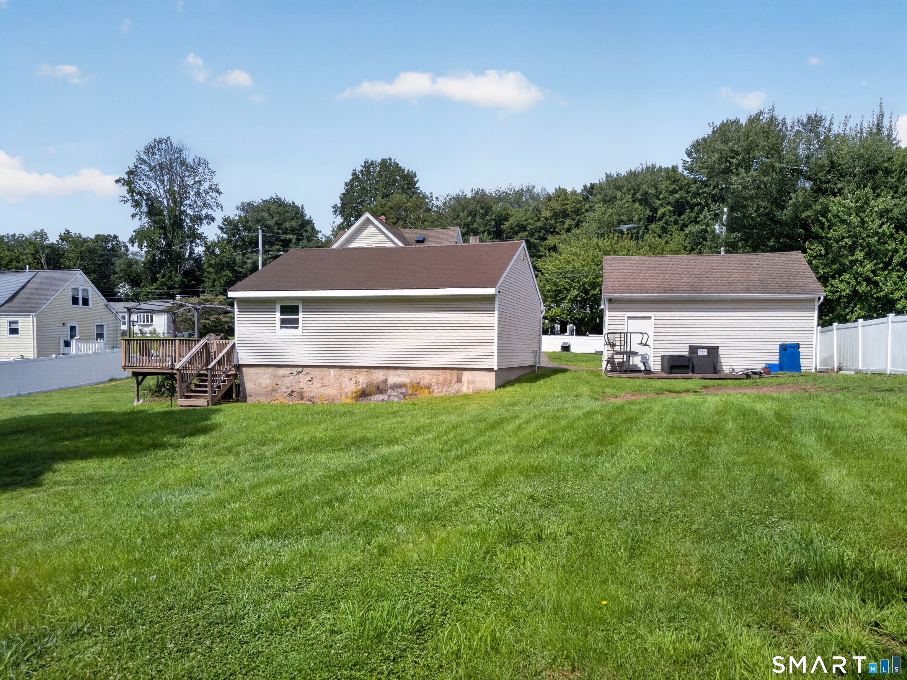 34 Lansing Avenue Property Photo 5