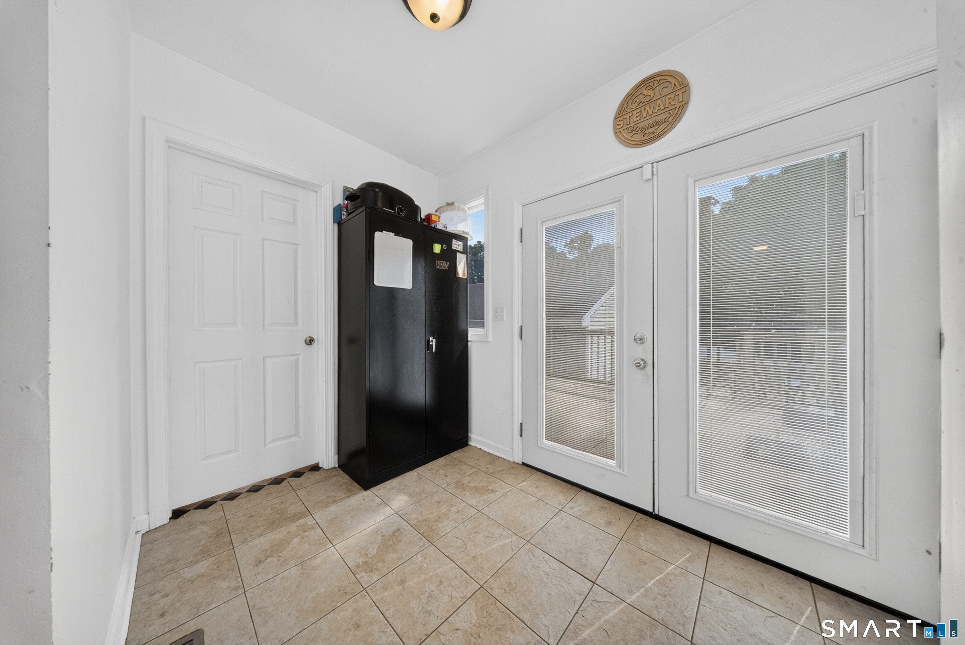 34 Lansing Avenue Property Photo 30