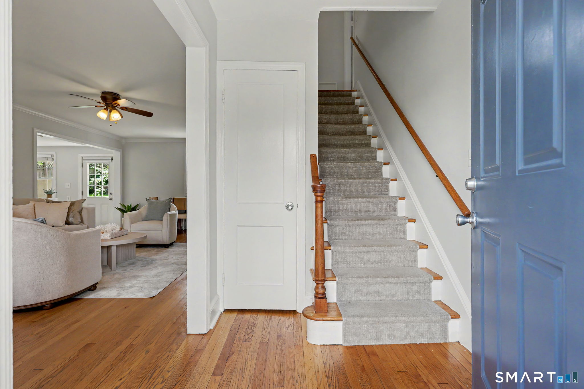 77 Round Hill Road Property Photo 3