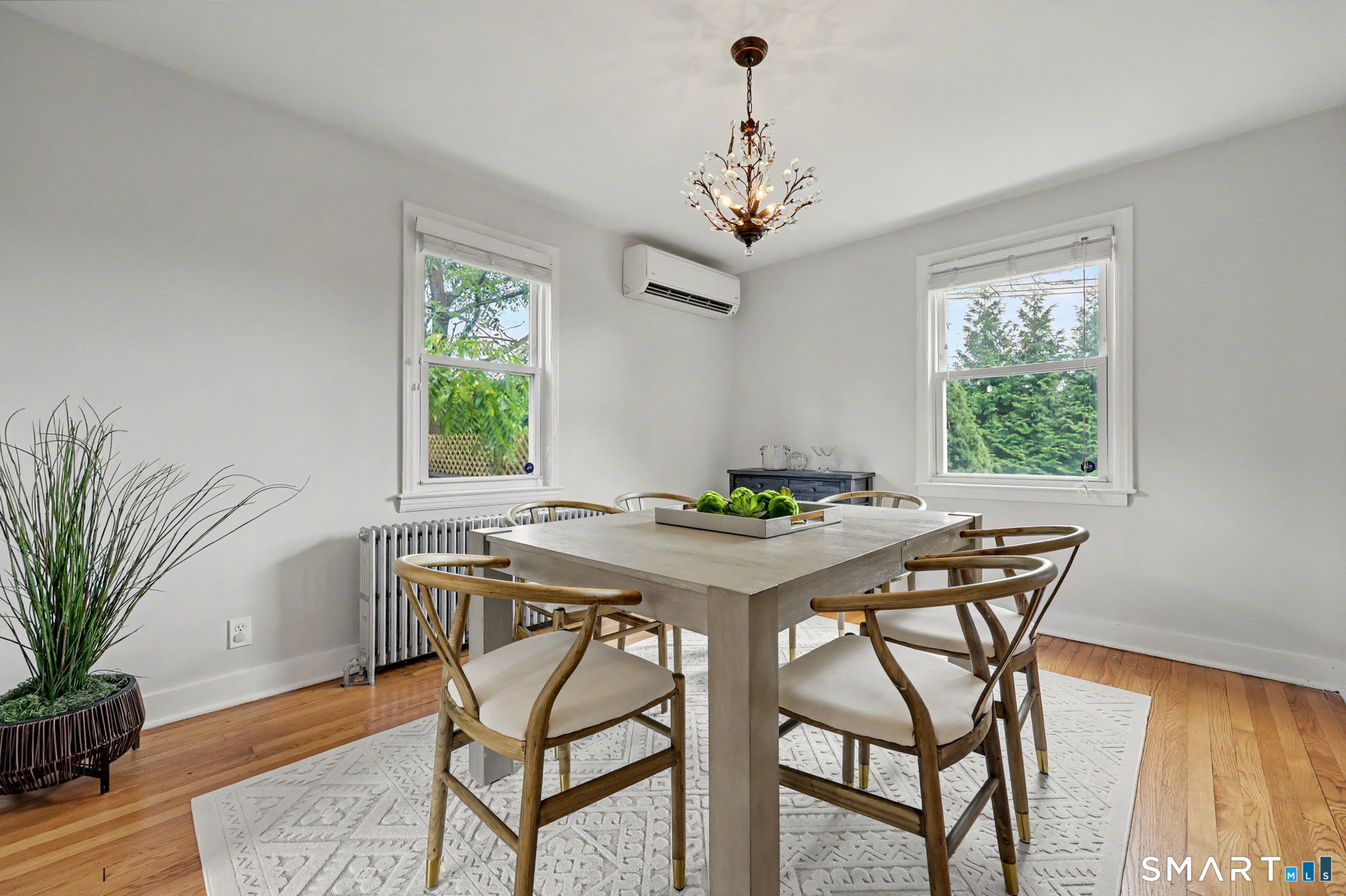 77 Round Hill Road Property Photo 10