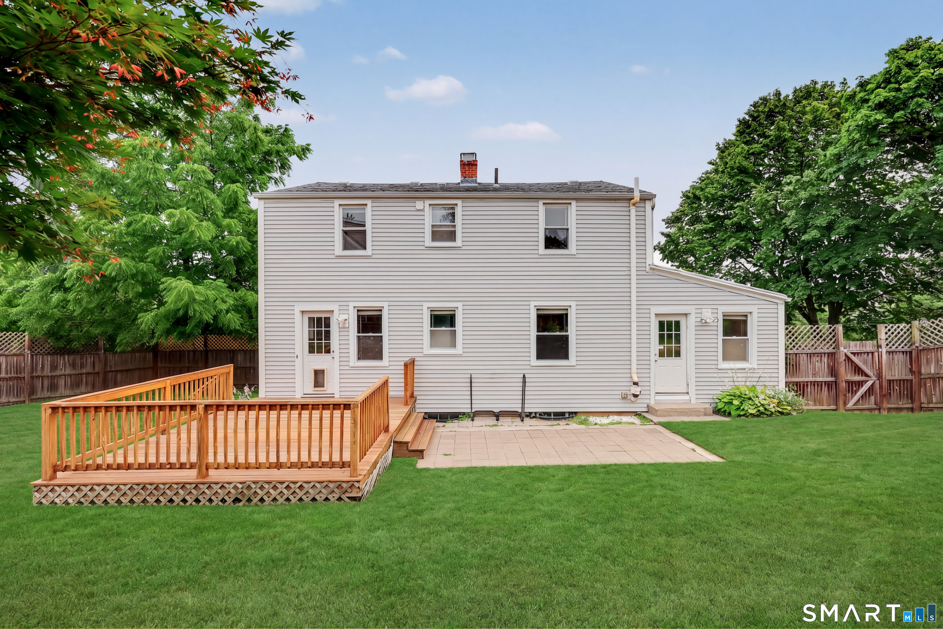 77 Round Hill Road Property Photo 23