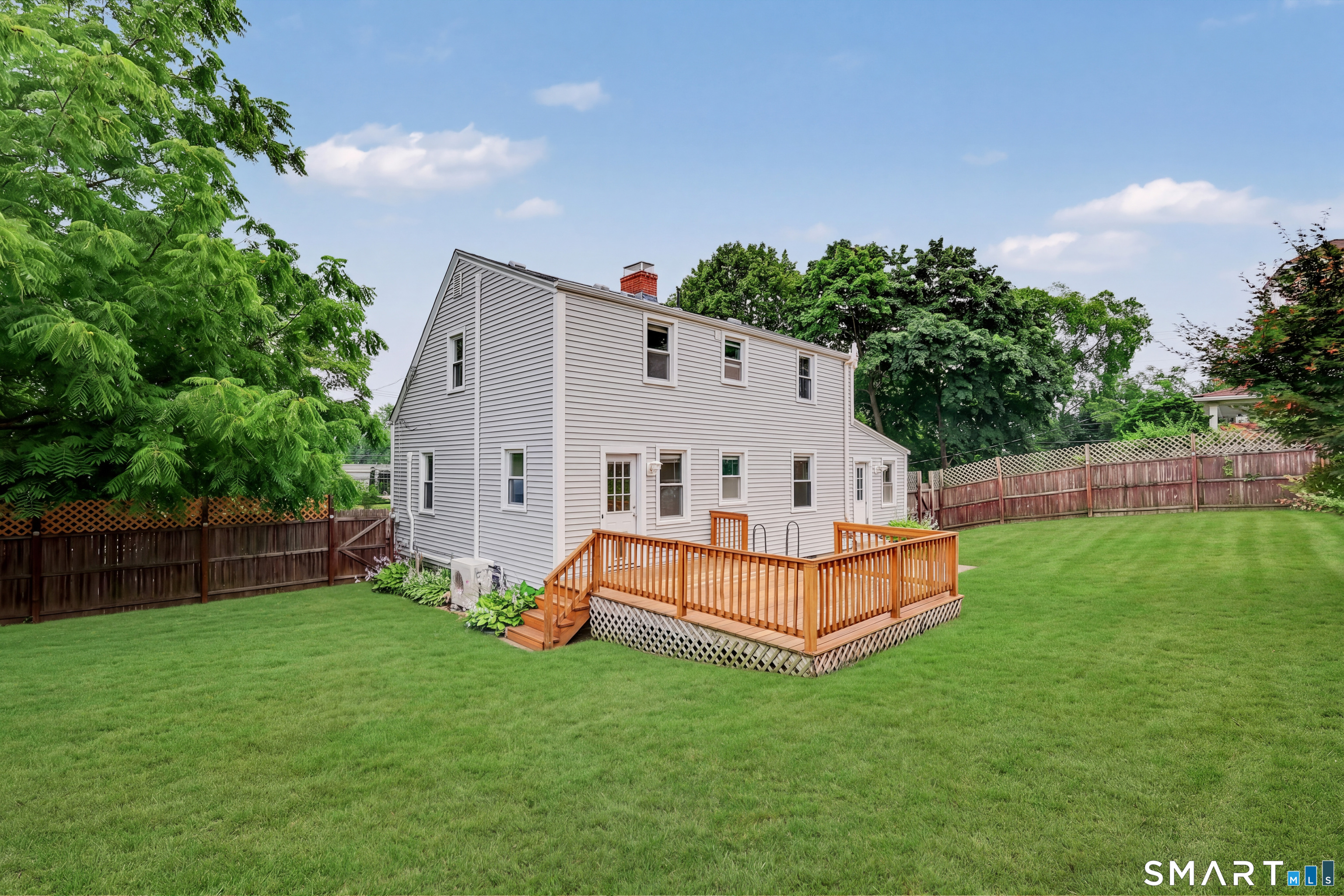 77 Round Hill Road Property Photo 24