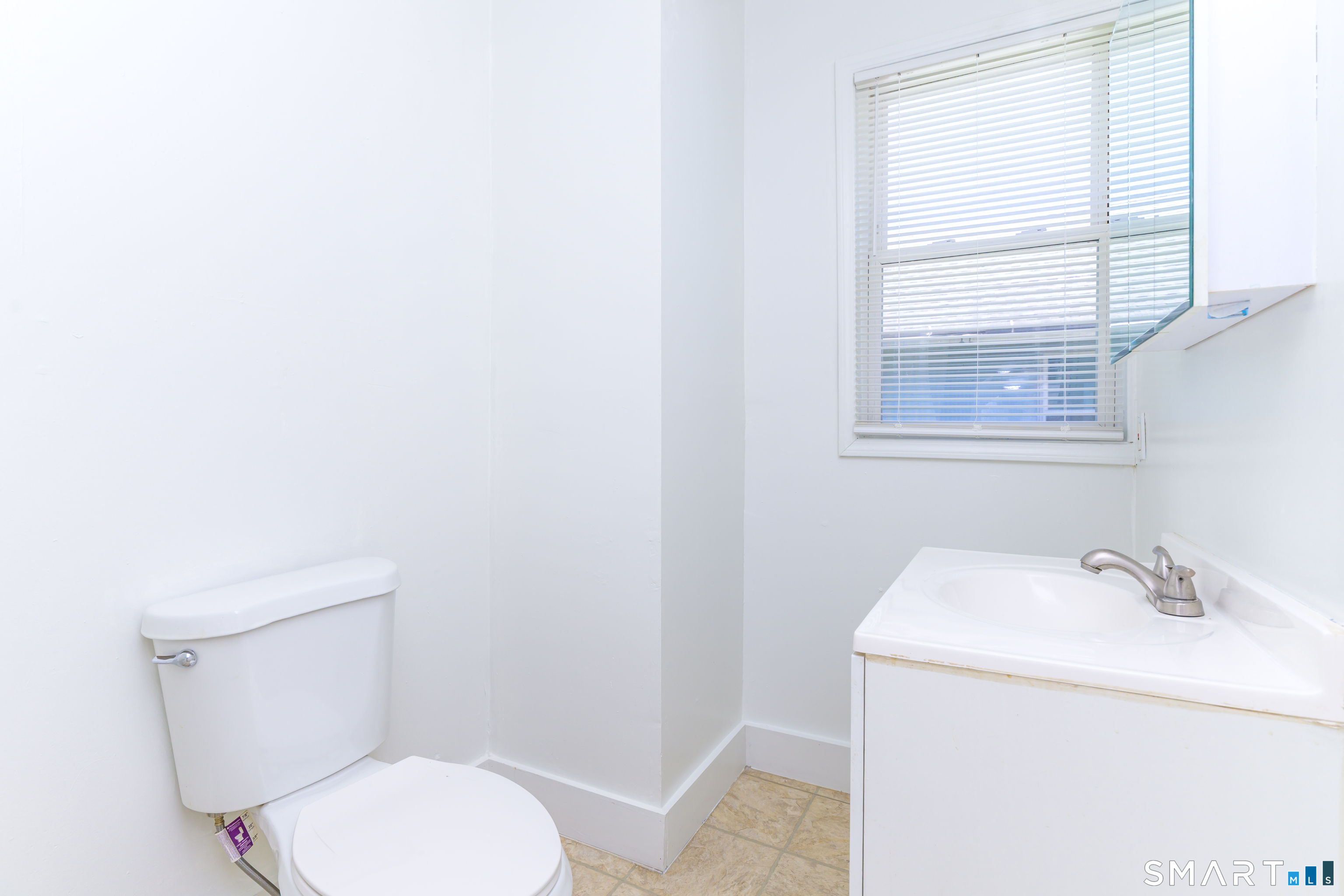 237 Bishop Street Property Photo 4