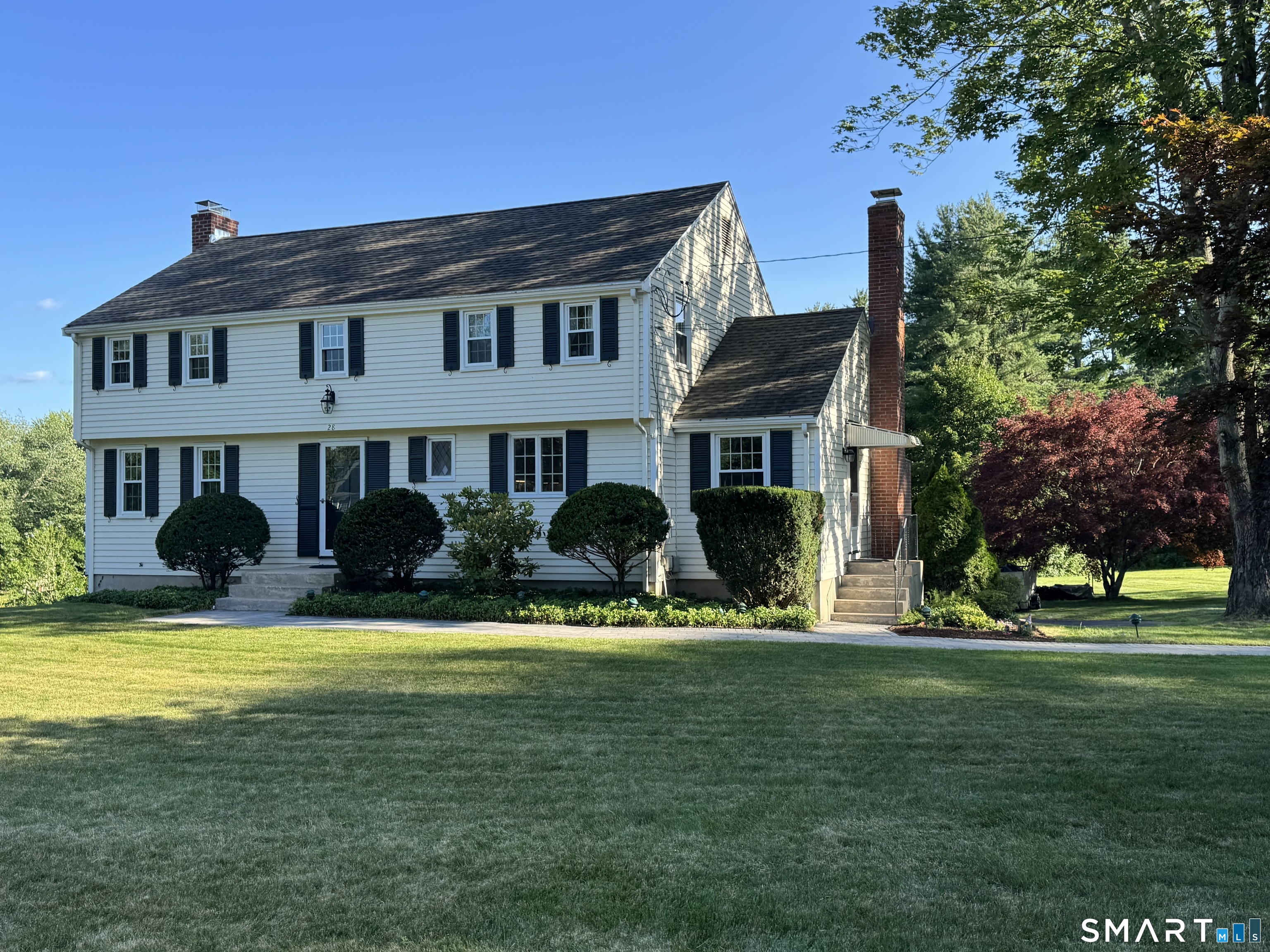 28 Crestwood Road Property Photo 1