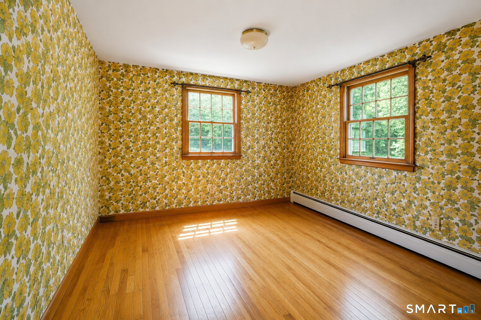 39 Maple Avenue Property Photo 5