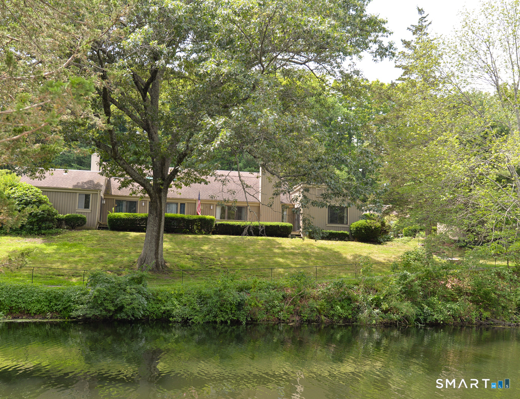 16 Heritage A Village Property Photo 1