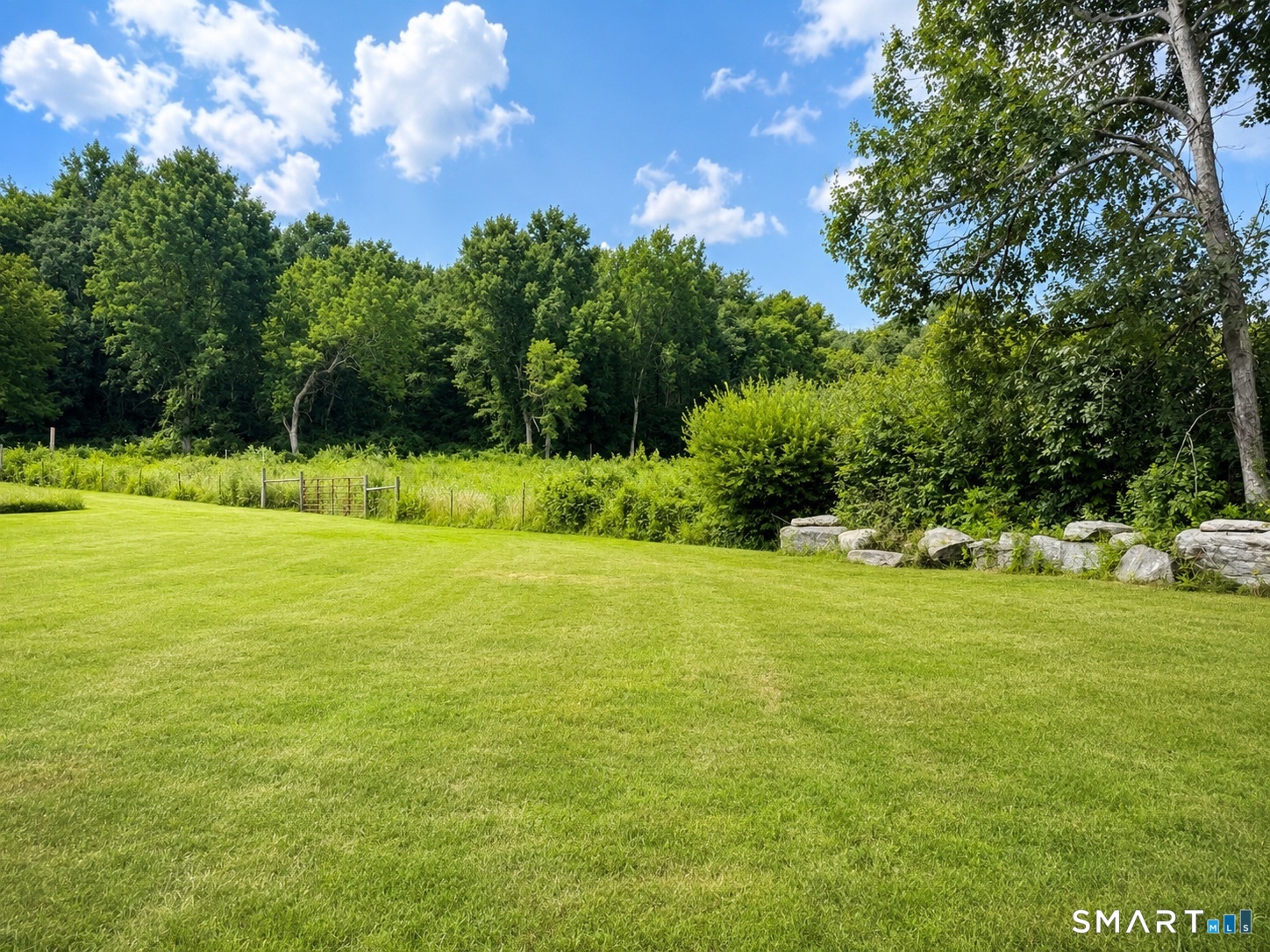 250 Killingly Road Property Photo 6