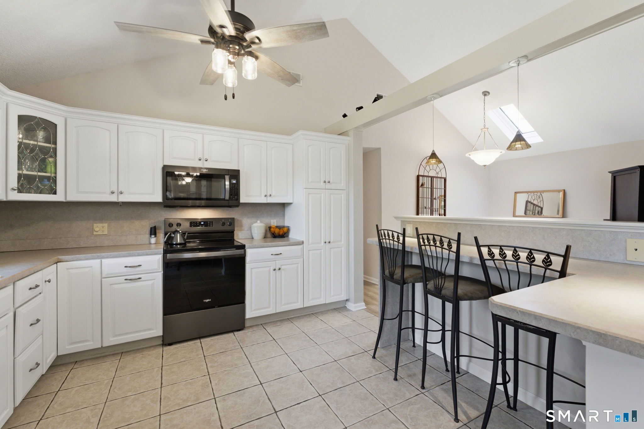 1512 Country Club Road Property Photo 10