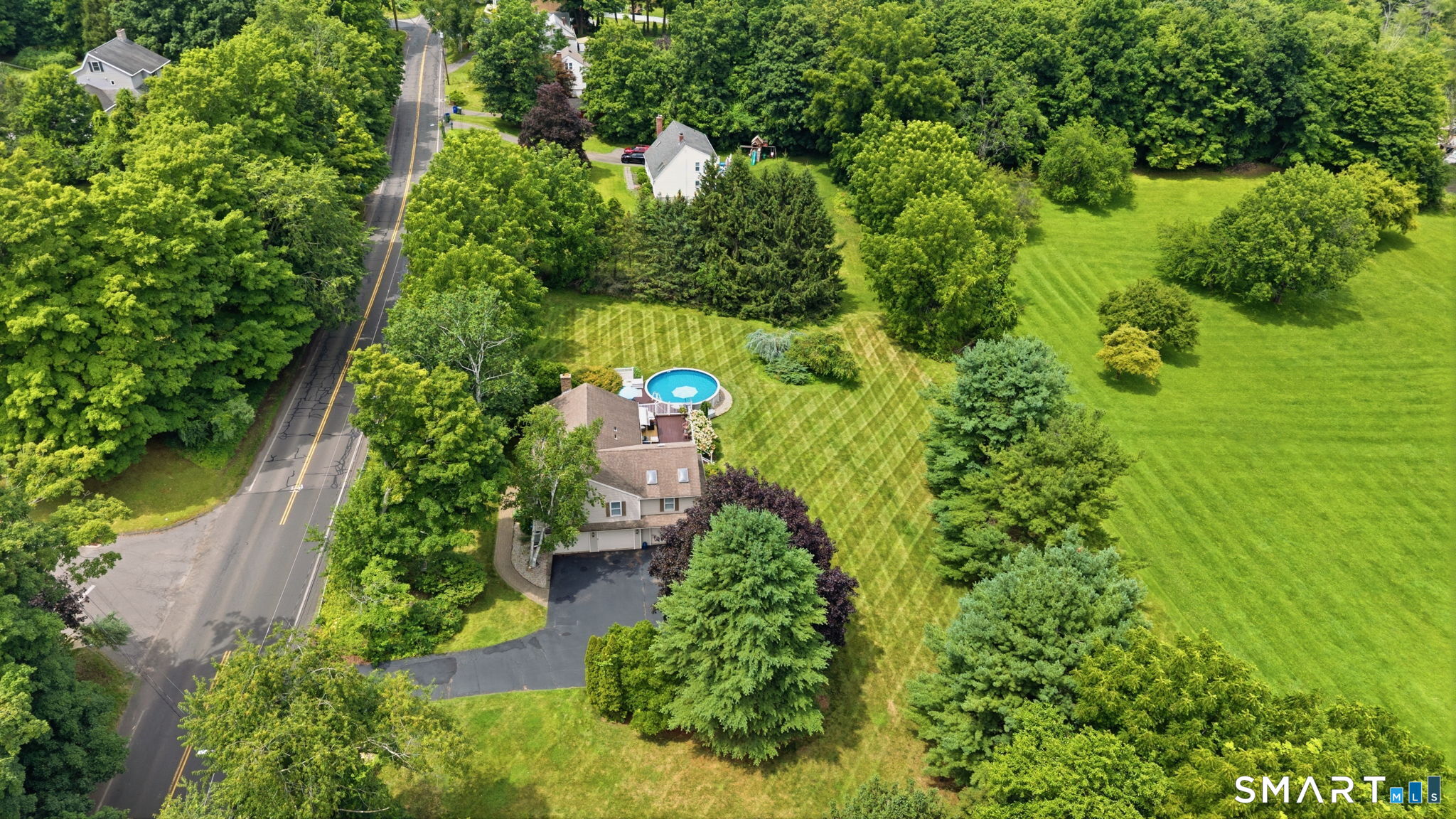 1512 Country Club Road Property Photo 38